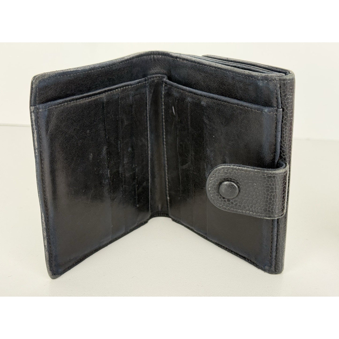 Chanel Vintage Timeless CC Compact Black Caviar Leather Women's Wallet