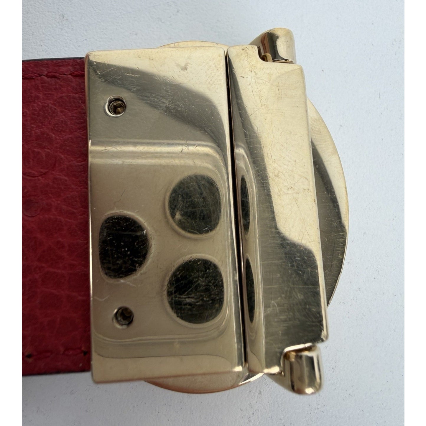Gucci Reversible Leather Belt Textured Black Gold-Tone GG buckle 85/34 K1