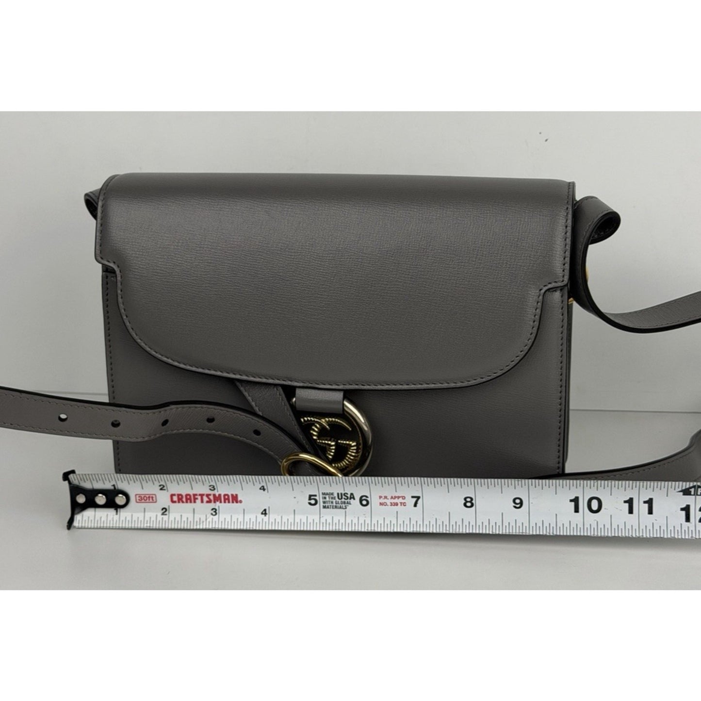 Gucci GG Ring Shoulder Bag Small Light Grey Smooth Leather Interlocking S18