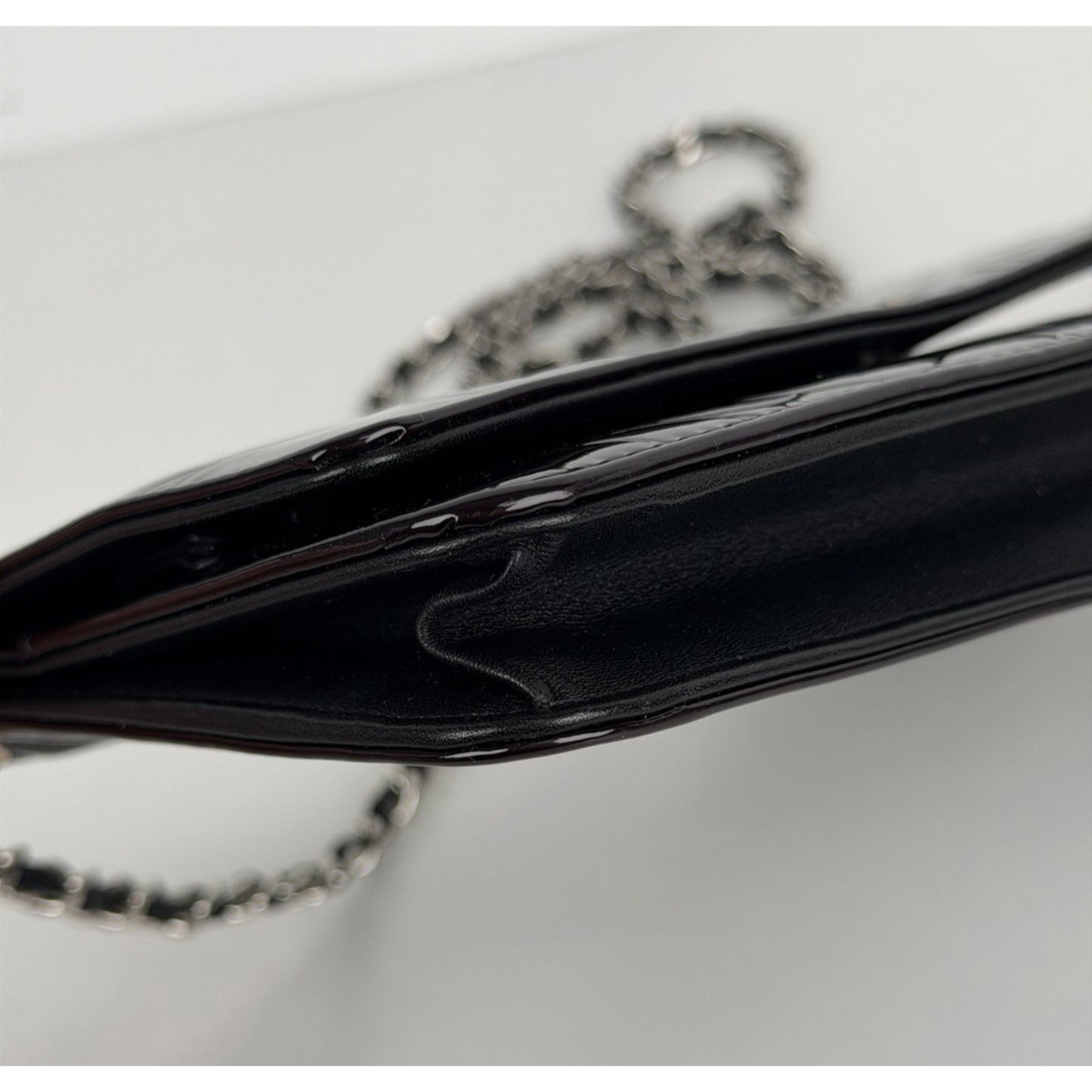 Chanel Camellia Wallet On Chain Bag in Black Patent Leather 2010-2011 B-2