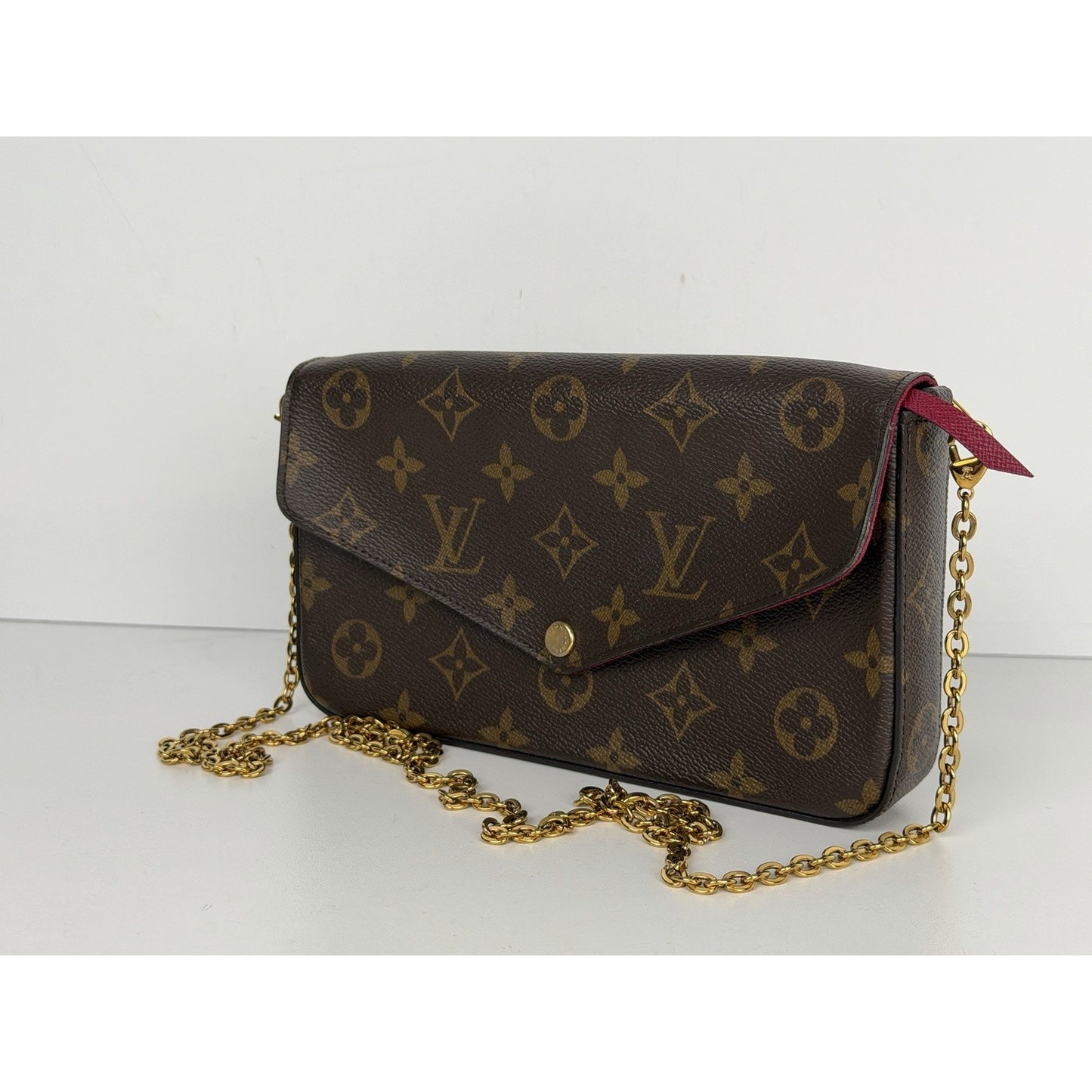 Louis Vuitton Felicie Pochette in Monogram Coated Canvas Handbag 2020 D4