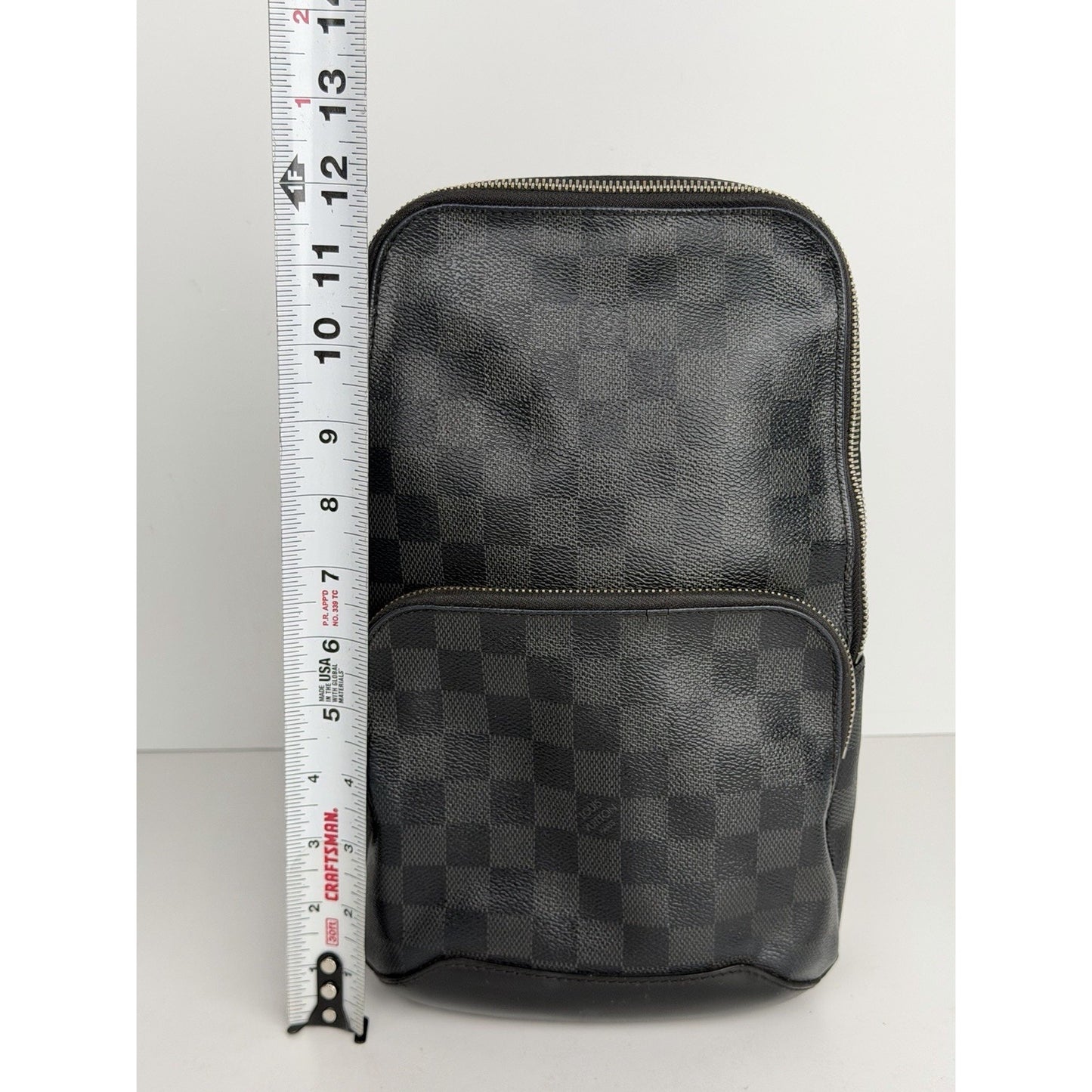 Louis Vuitton Avenue Sling Bag in Damier Graphite Canvas 2020 S08