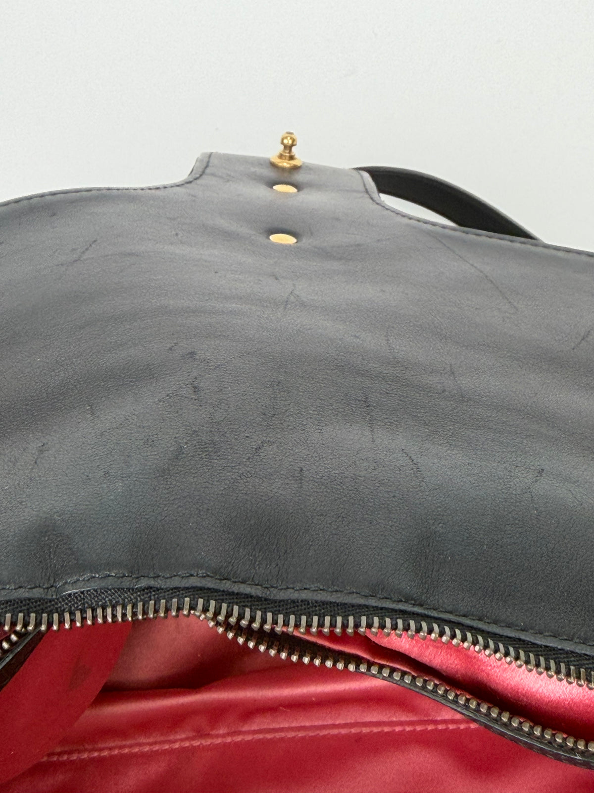 Gucci Velvet Loved Embroidered Medium GG Marmont Shoulder Bag in Black Velvet YS-11
