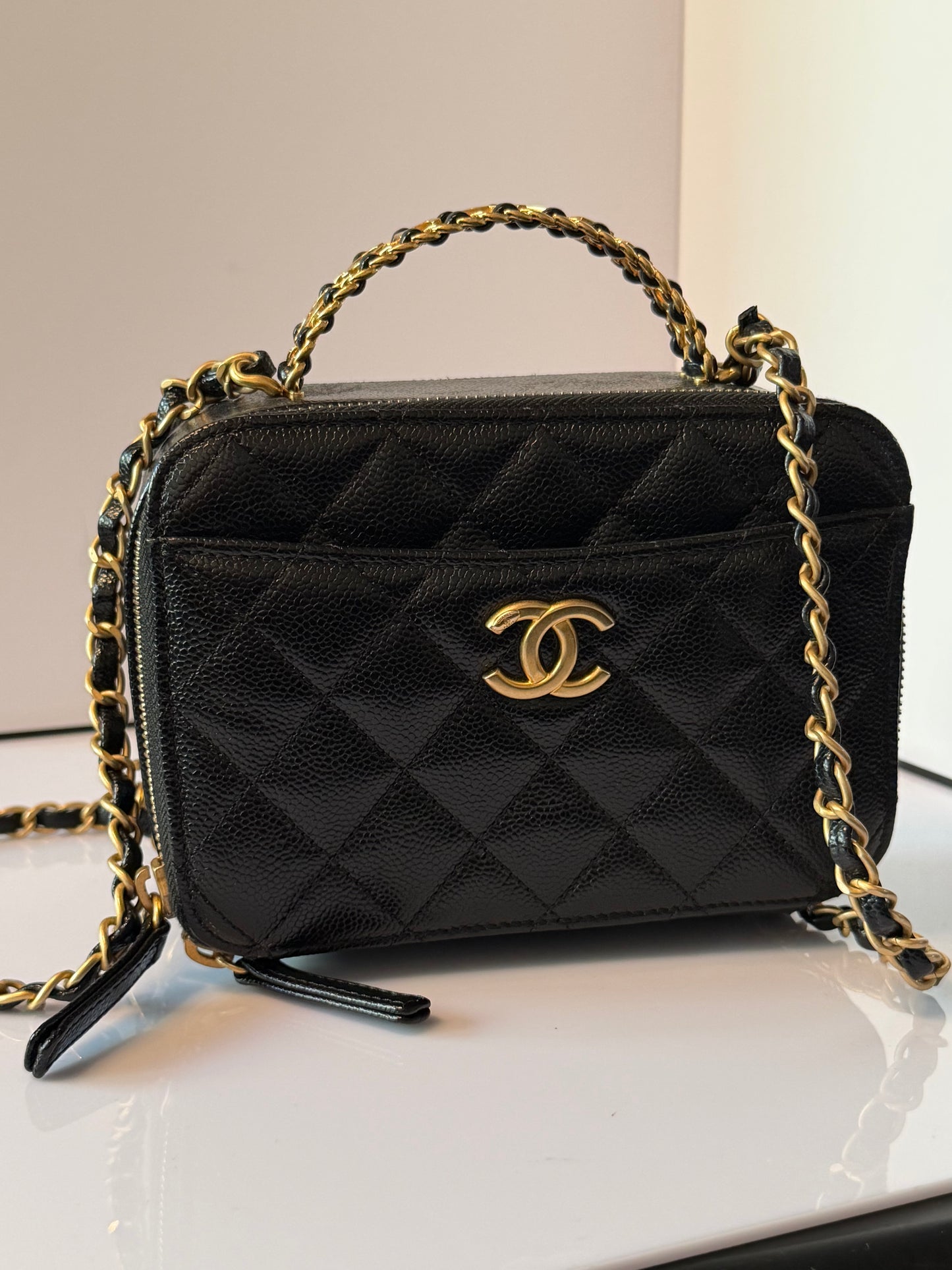 Chanel Pick Me Up Logo Handle Vanity Case Quilted Caviar Small