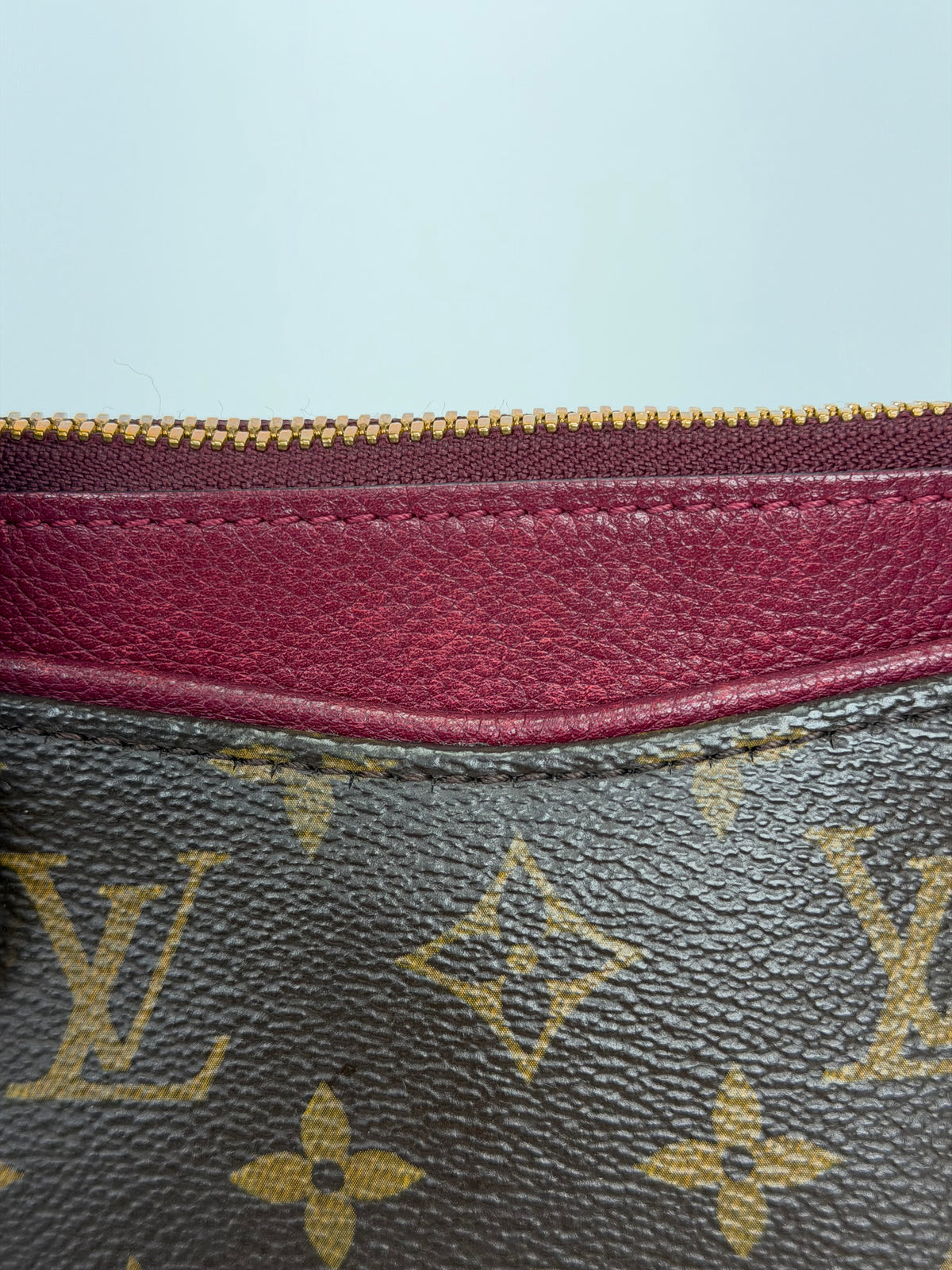 Louis Vuitton Pallas MM Bag in Brown LV Monogram Coated Canvas 2017 YS-22