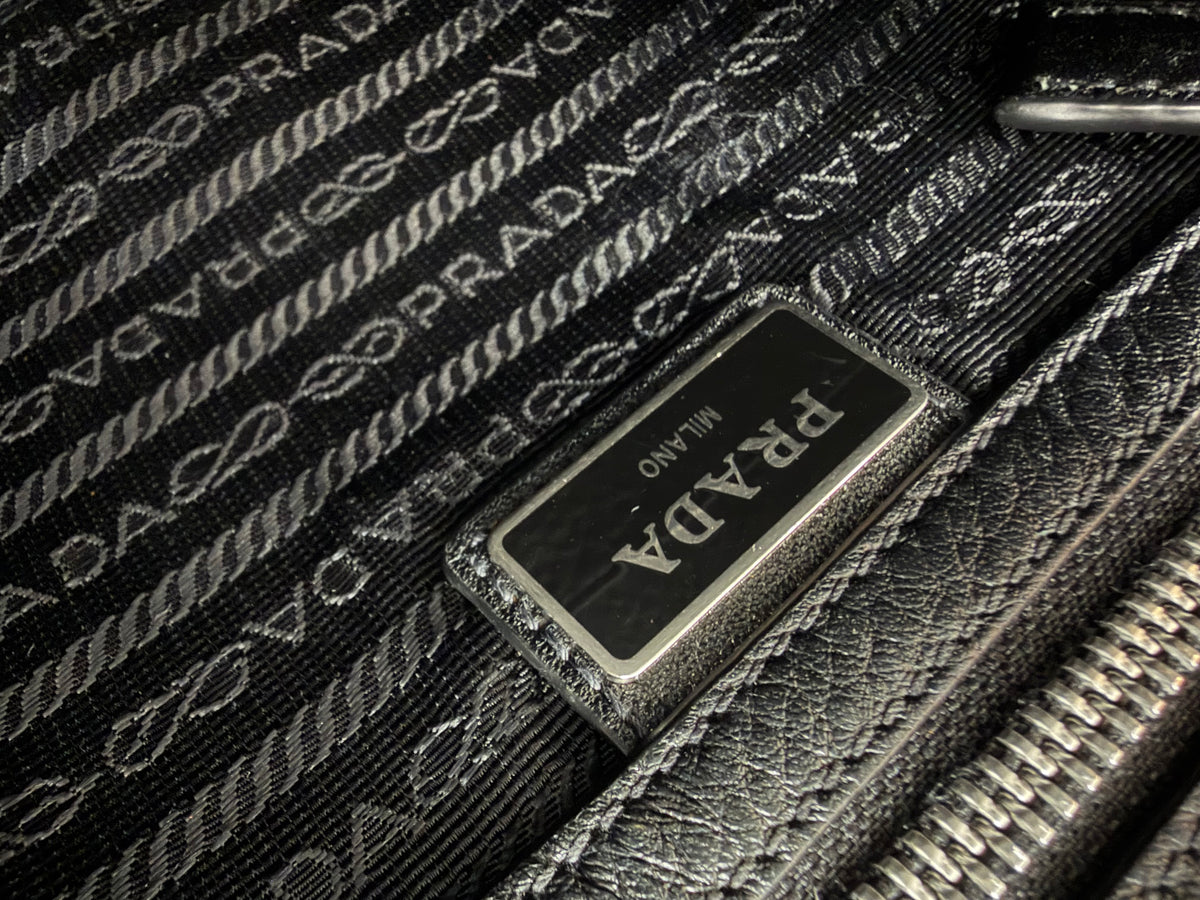 PRADA Vitello City Clutch Bag in Black Vitello Leather YS14