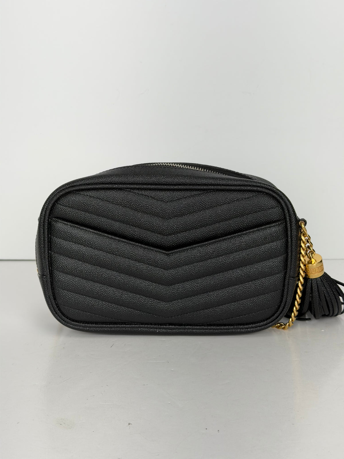 Saint Laurent Lou Camera Bag Mini in Black Grain De Poudre Leather YS-11