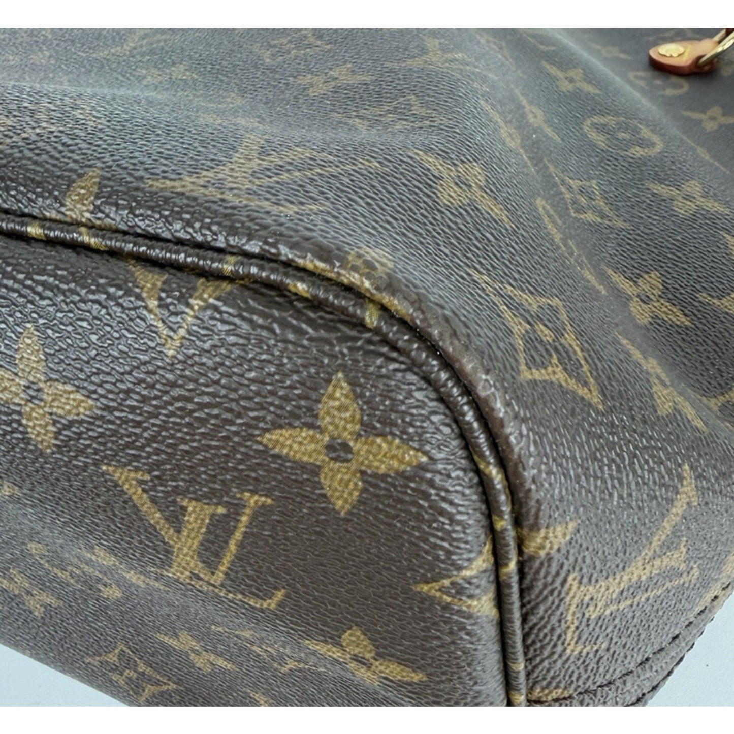 Louis Vuitton Monogram Neverfull MM Tote Bag in Brown Coated Canvas 2010 S-10
