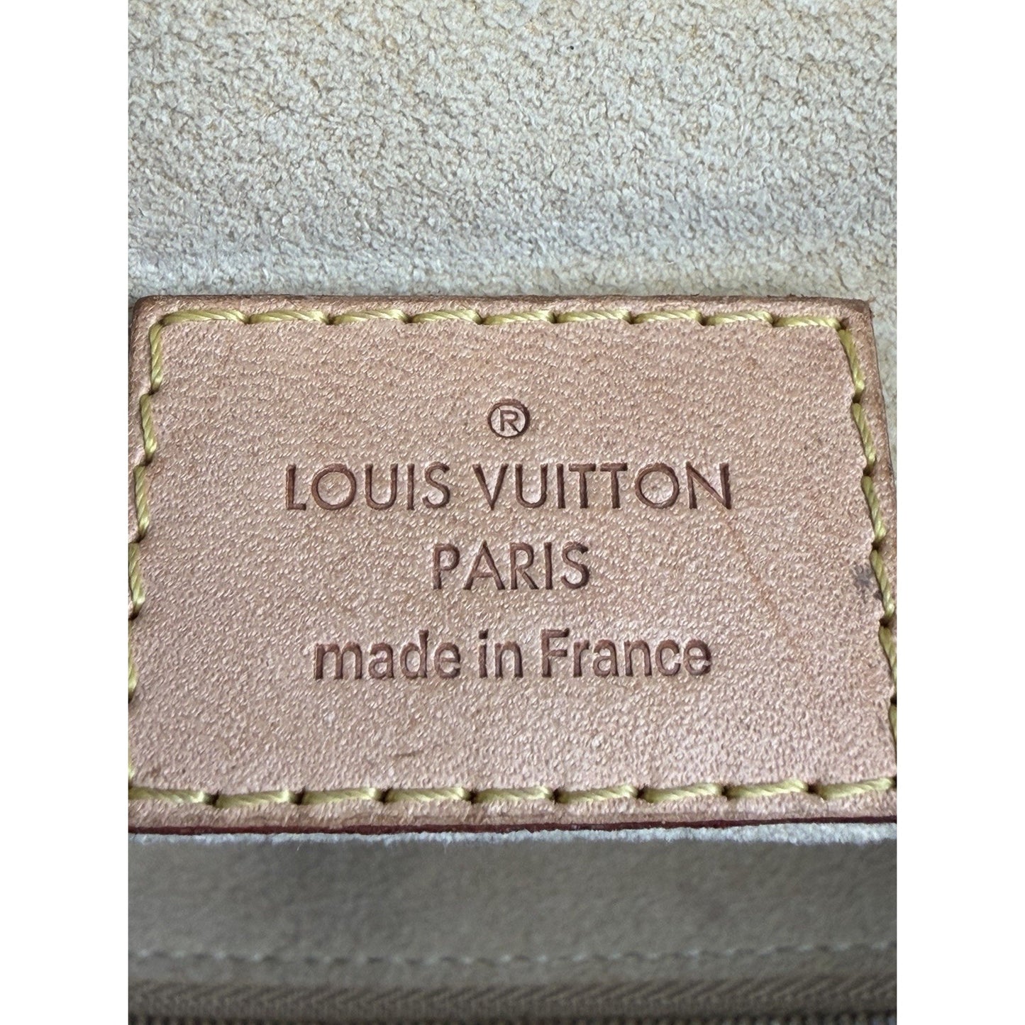 Louis Vuitton Artsy Shoulder MM Bag in Brown LV Monogram Coated Canvas 2010 C-5