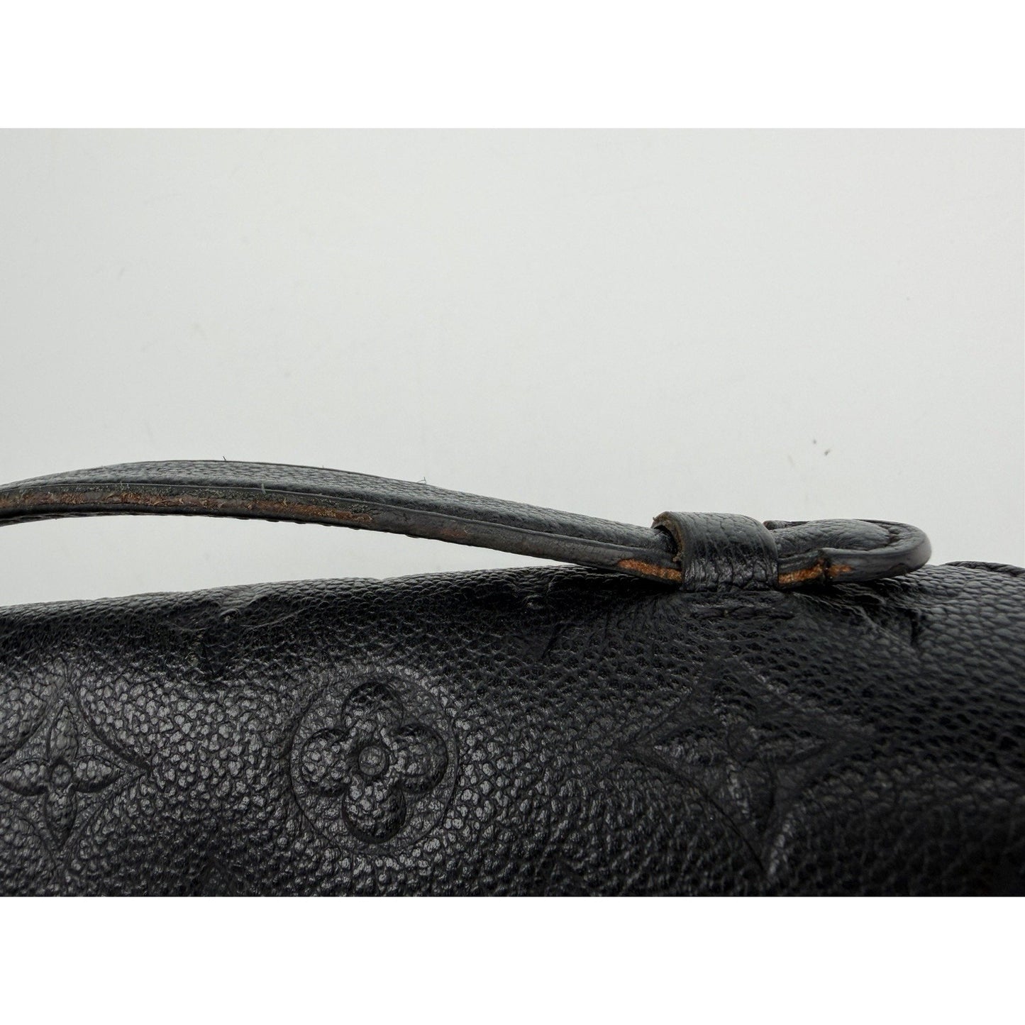 Louis Vuitton Pochette Metis Bag in Black Monogram Empreinte Leather NFC F2