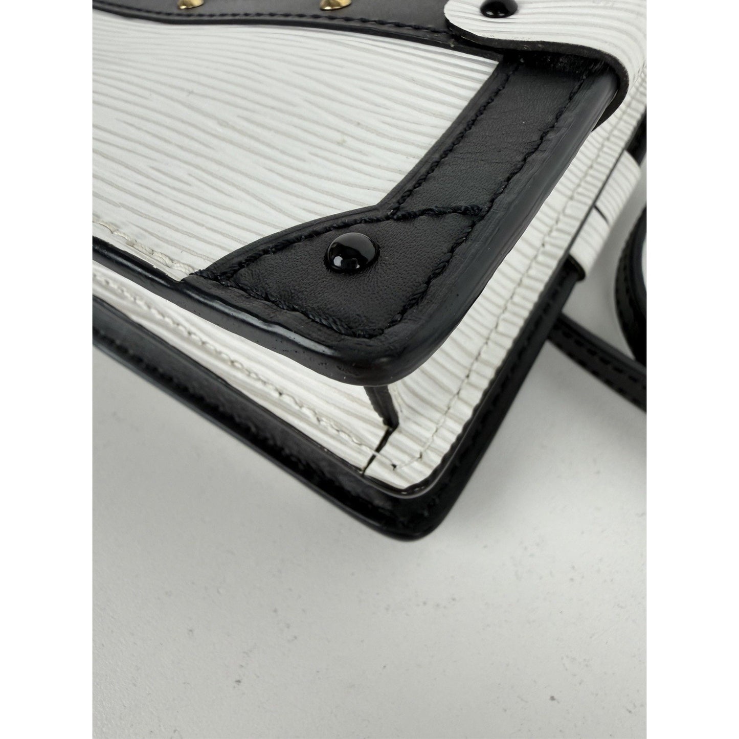Louis Vuitton Trunk Clutch Crossbody Bag in Black & White Epi Leather NFC C-1