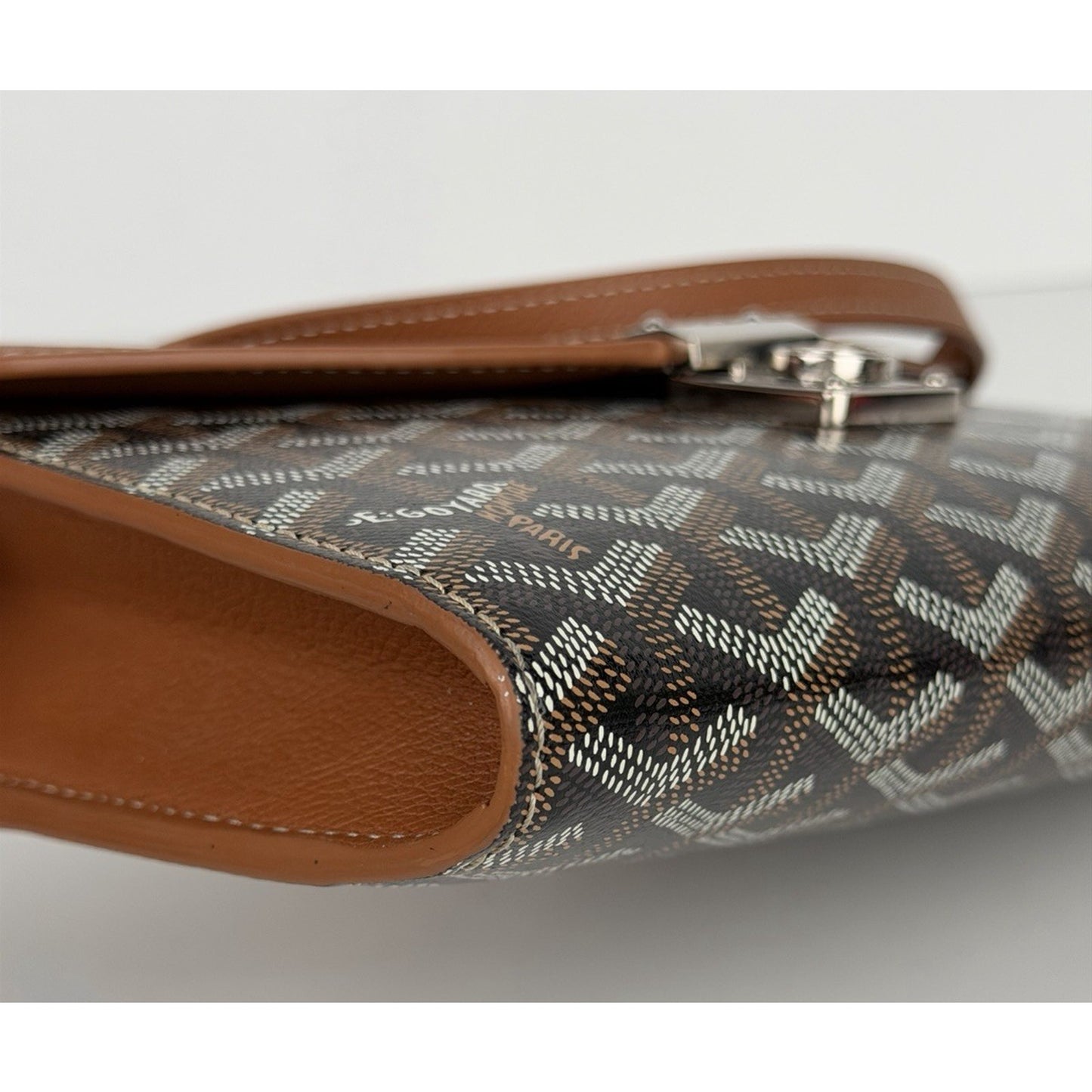 Goyard Goyardine Calfskin Chypre Wallet Pouch in Black and Gold Coated Canvas E1