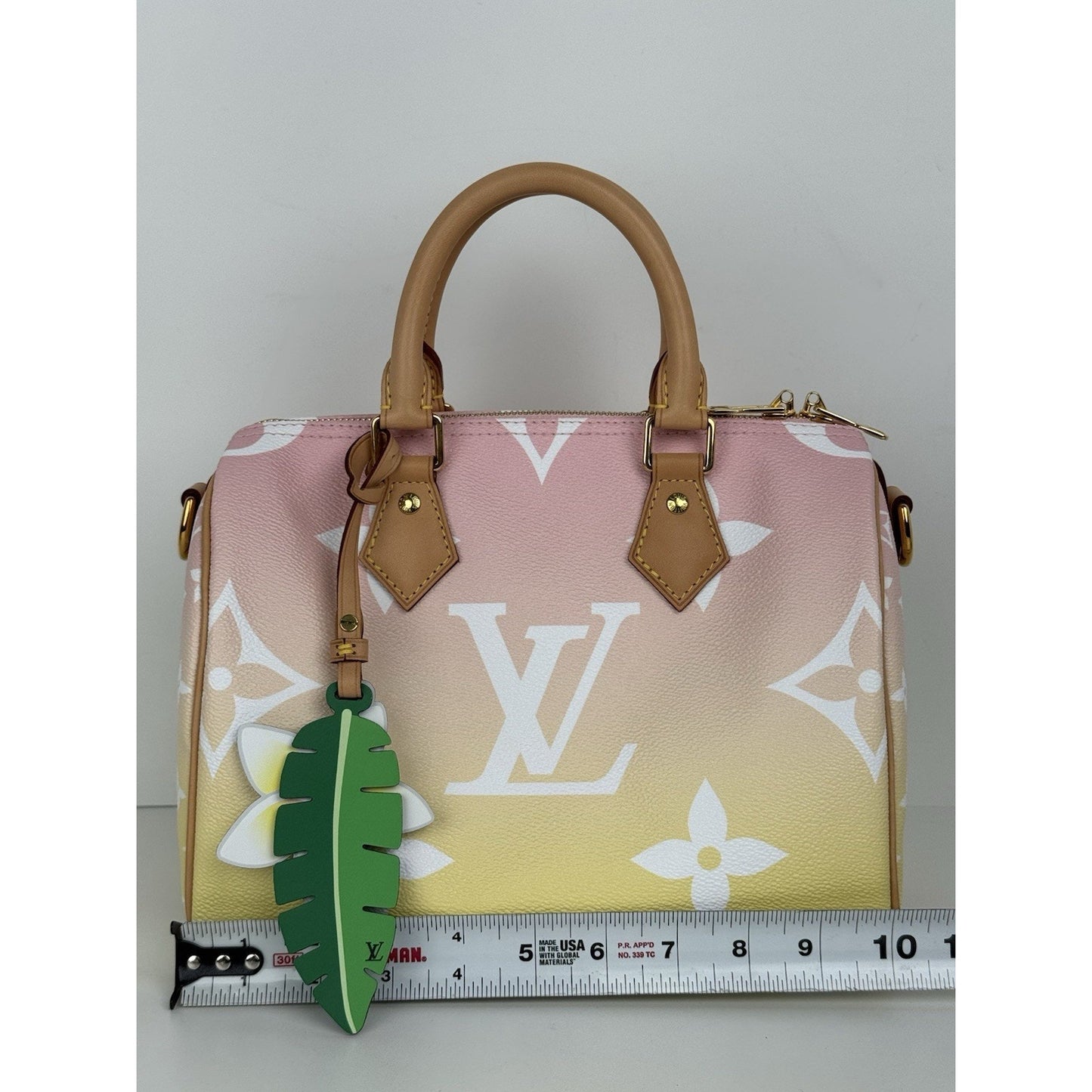 Louis Vuitton Monogram Giant By The Pool Speedy Bandouliere 25 Light Pink C-6