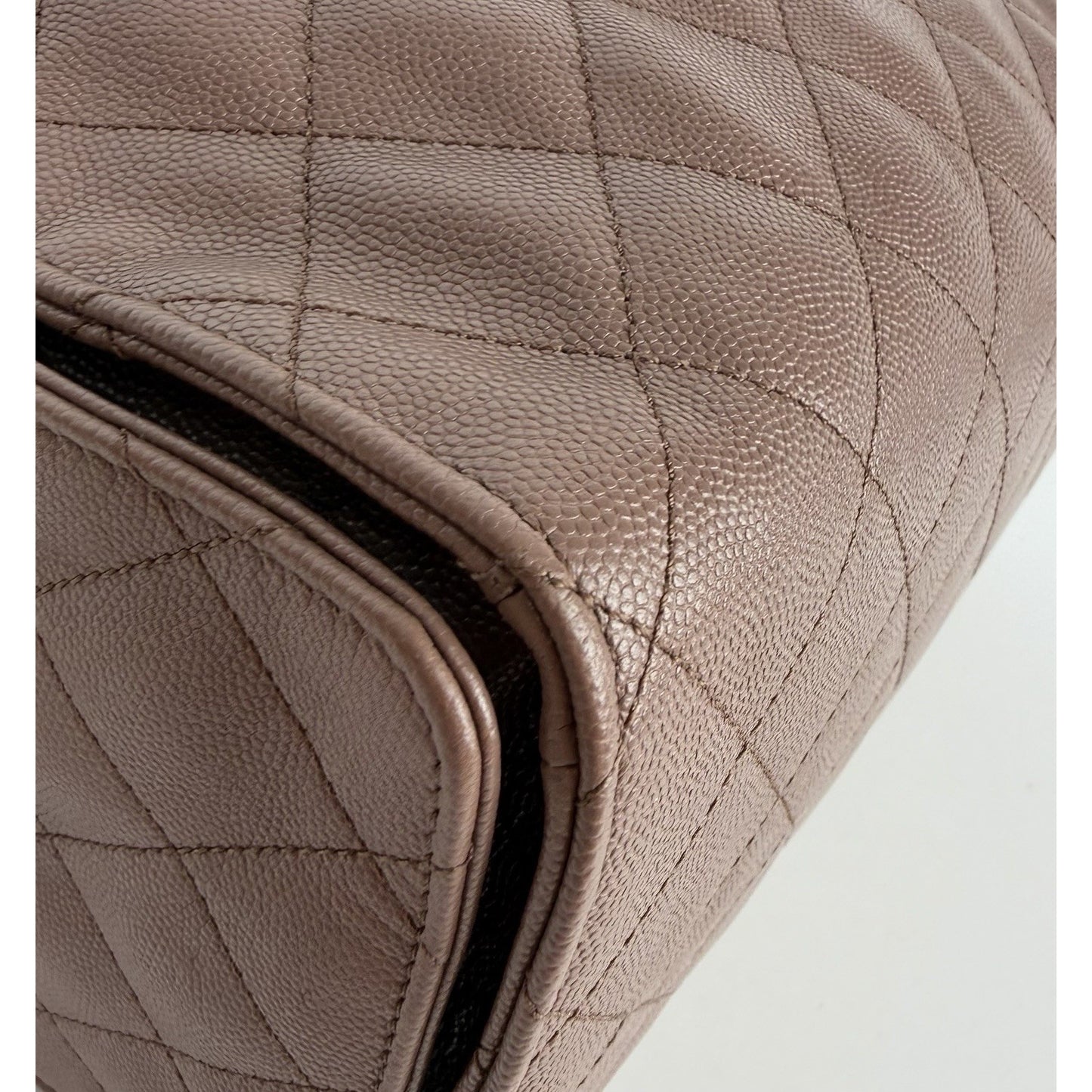 Chanel Medium 25 Hobo Bag is Mauve Quilted Caviar Leather 2022 E8