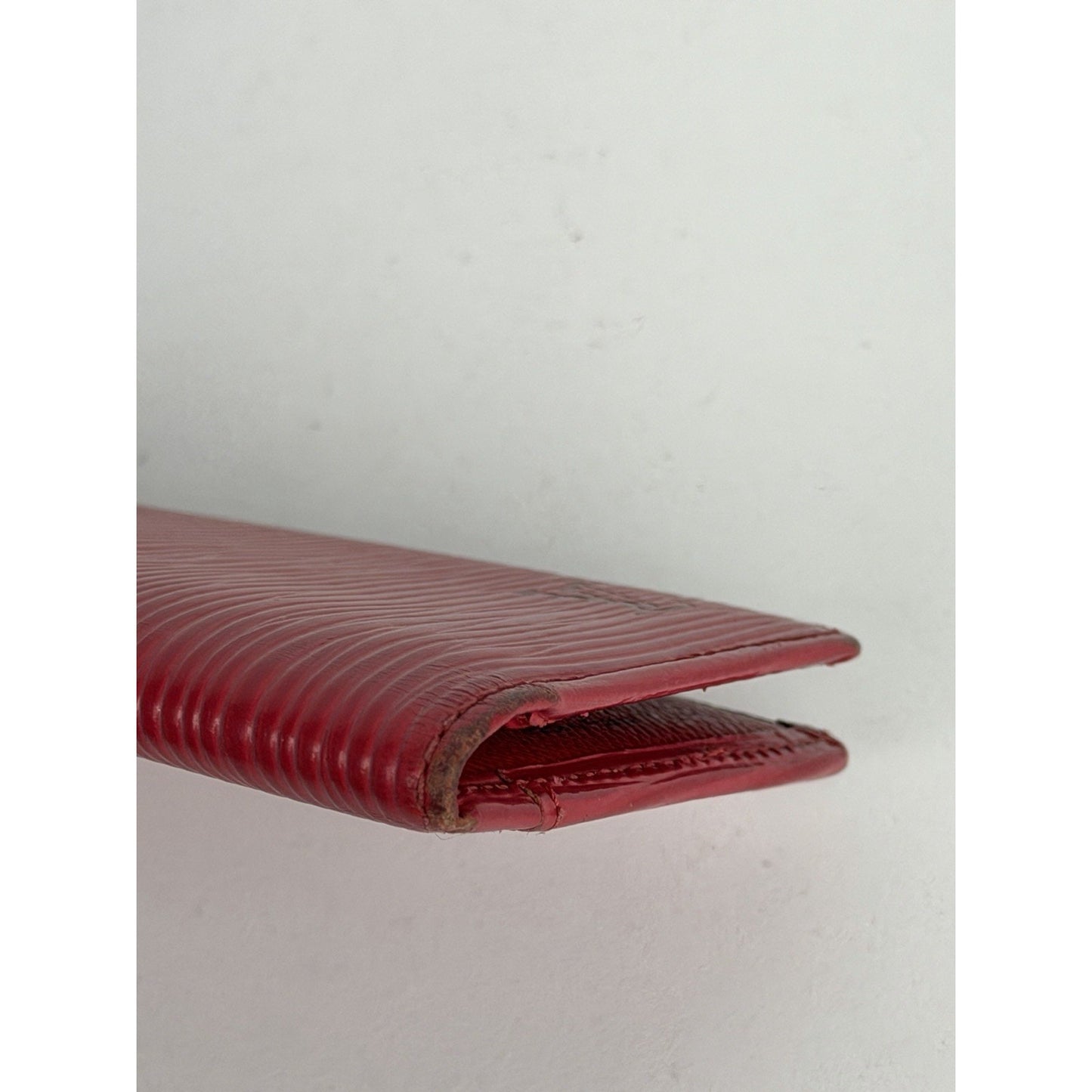 Louis Vuitton Pocket Organizer Card Holder Wallet Red Epi Leather 2005