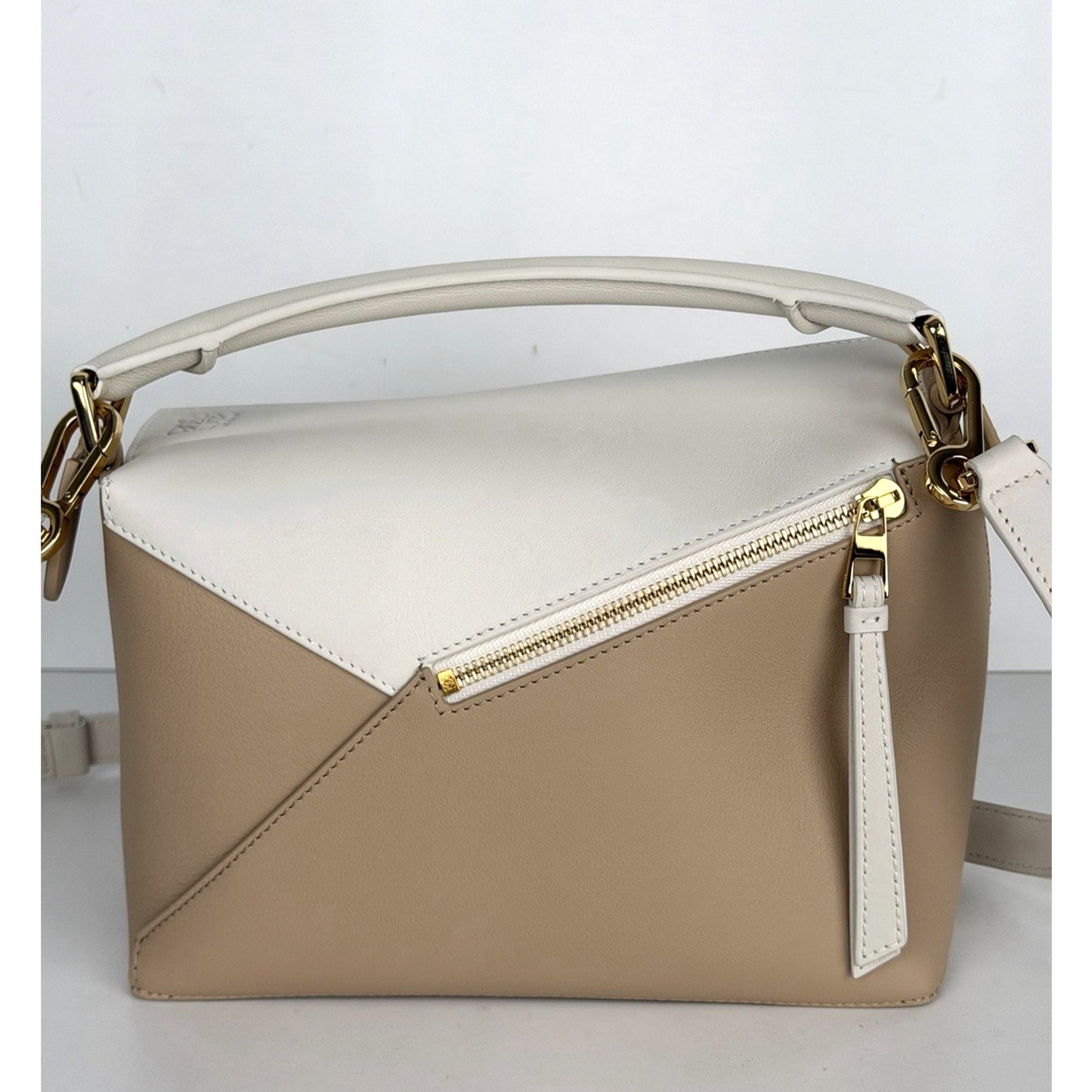 LOEWE Puzzle Edge Shoulder Bag Small in Beige and White Calfskin Leather F3