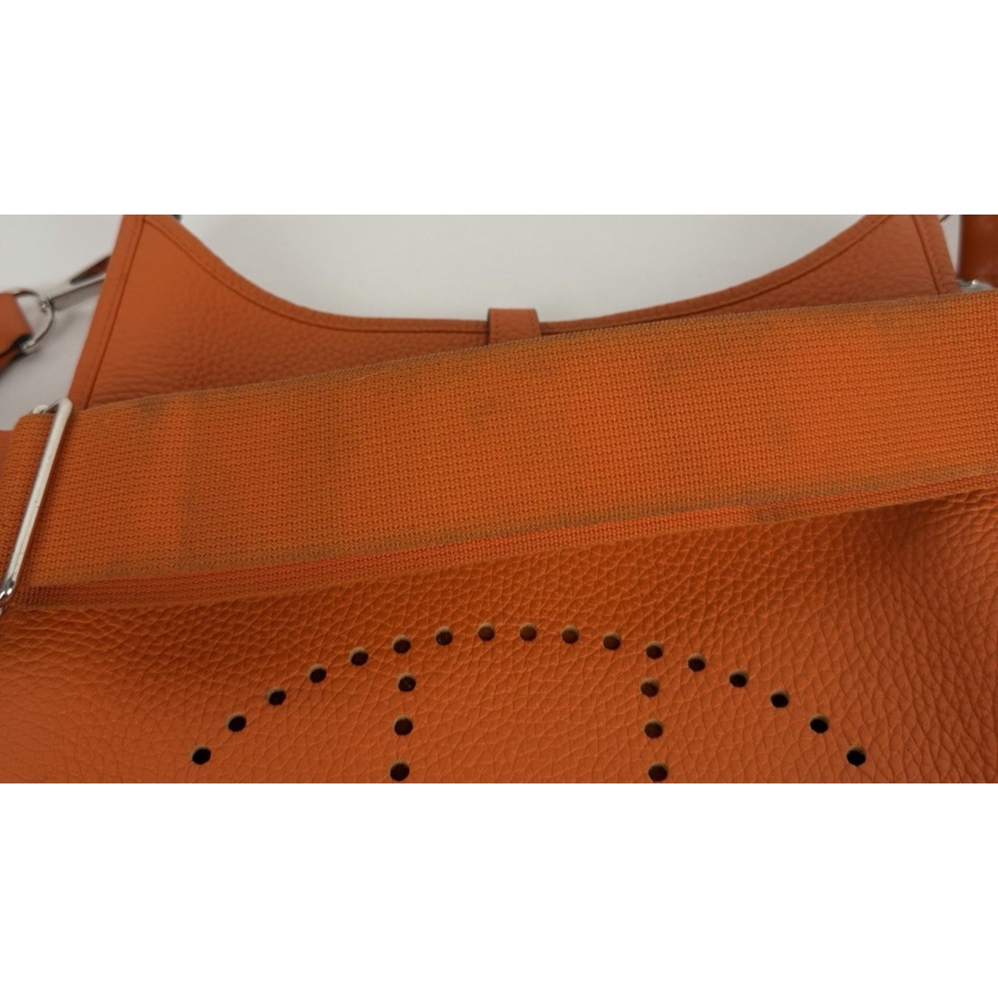 Hermes Evelyne III Crossbody Bag 29 Orange Taurillon Clemence Leather R-1 2010
