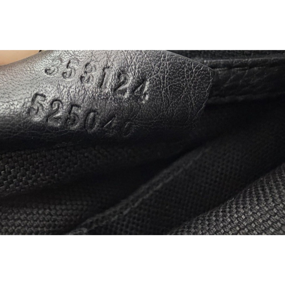 Gucci Bamboo Shopper Boston Medium Bag in Black Curved Bamboo Top S