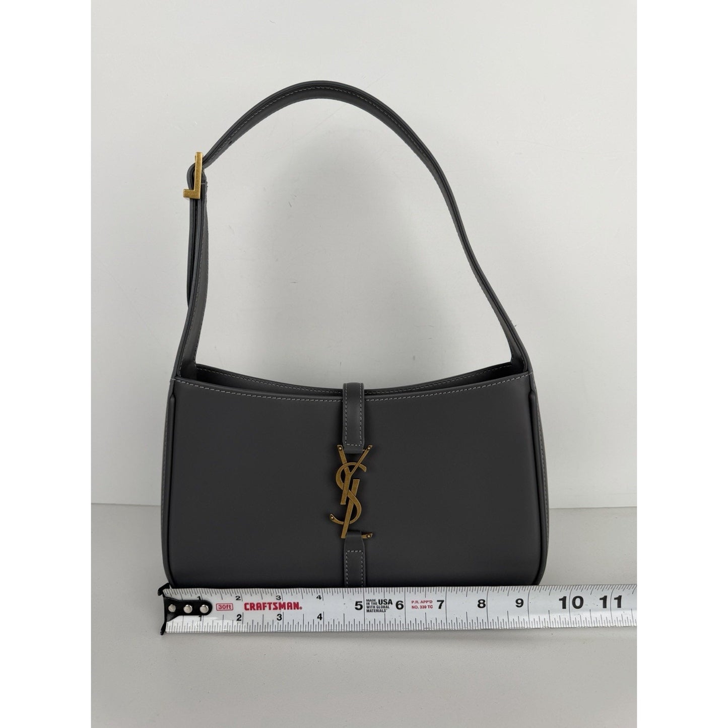 Saint Laurent Le 5 À 7 Hobo Shoulder Bag in Gray Smooth Calfskin Leather S-09