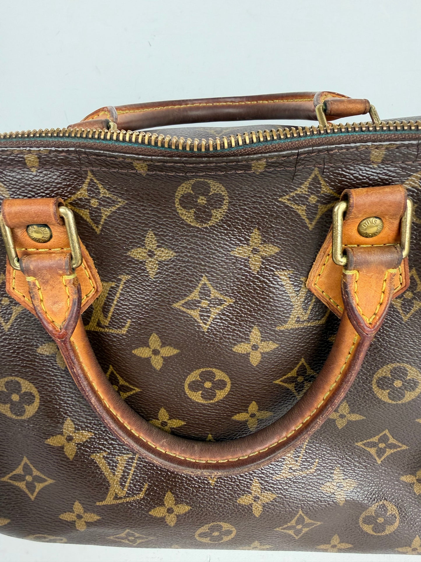 Louis Vuitton Speedy 30 Handbag Vintage in LV Monogram Coated Canvas 2006 YS