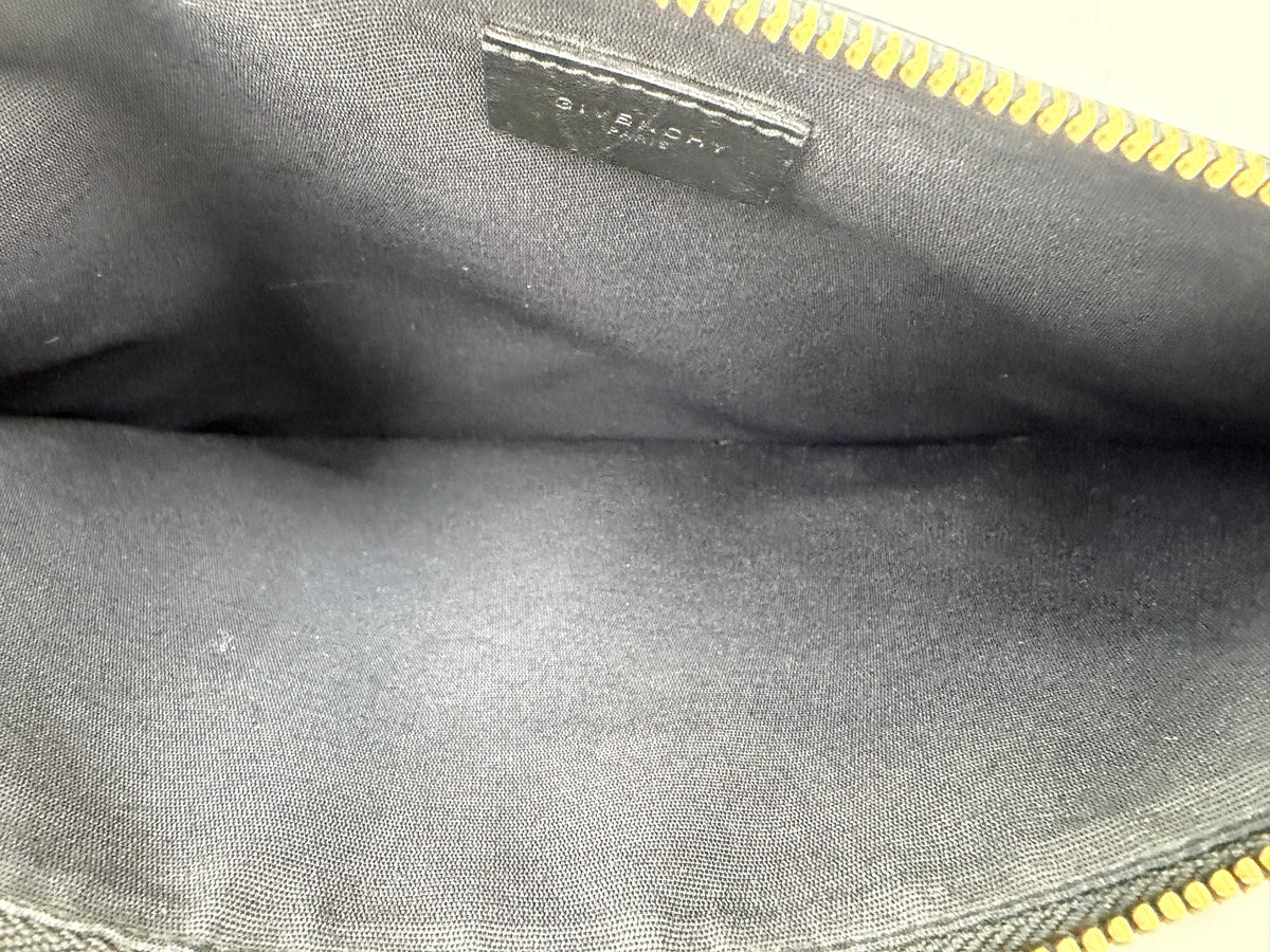 Givenchy GV3 Medium Pouch in Black Diamond Quilted Goatskin YS14