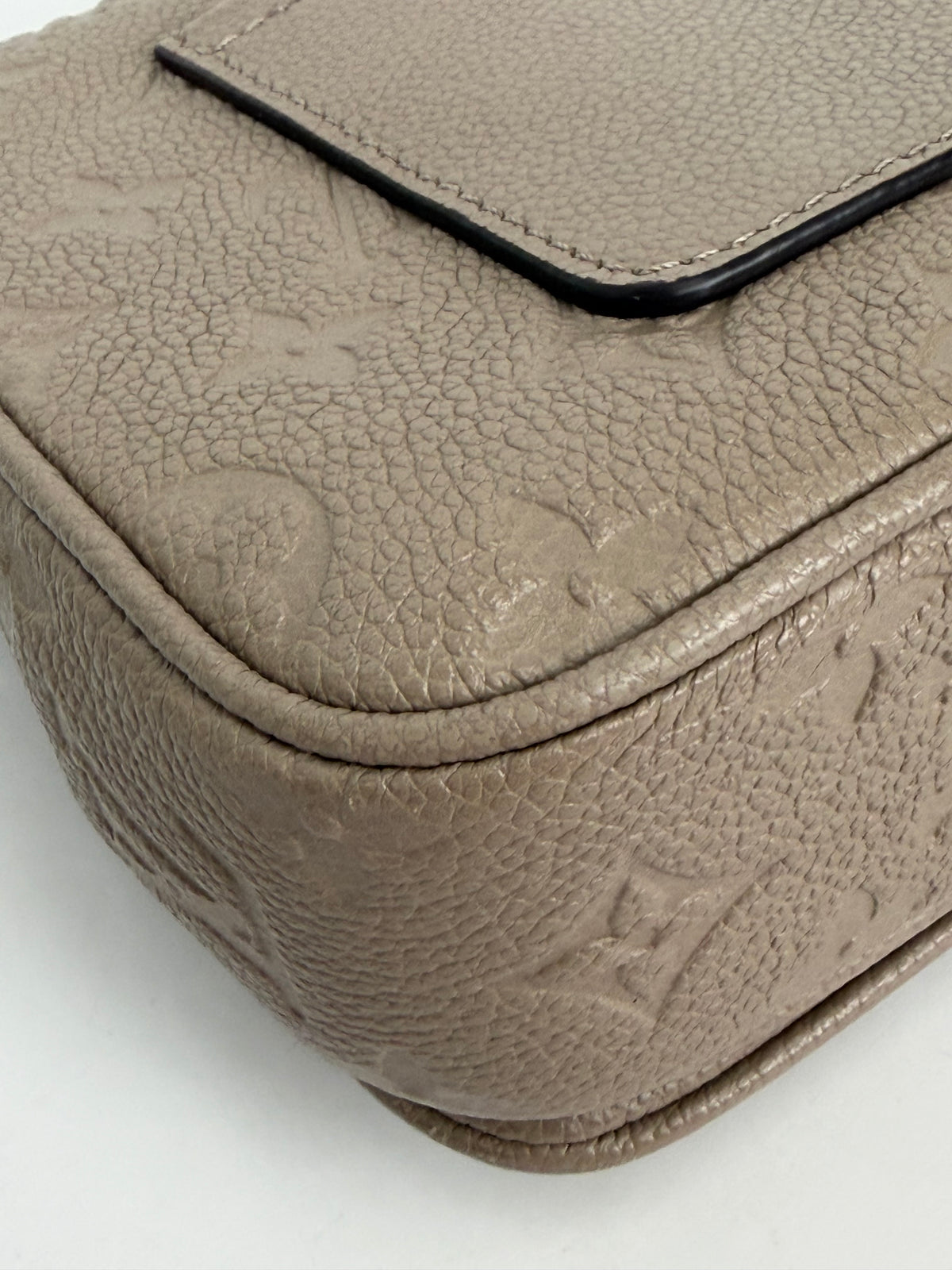 Louis Vuitton Marceau Bag in Beige LV Monogram Empreinte Leather NFC YD-6