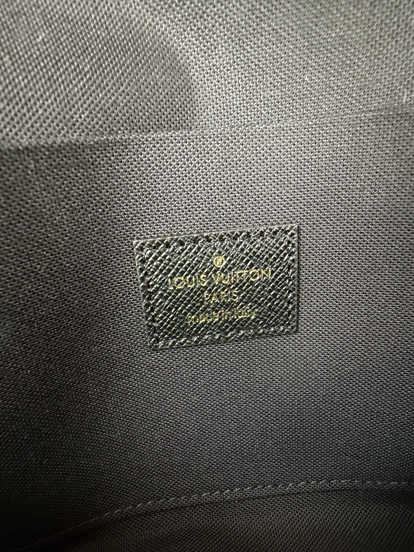 Louis Vuitton Game On Pochette Felicie Crossbody Bag in Black Multicolor Monogram Canvas 2020 YC-5