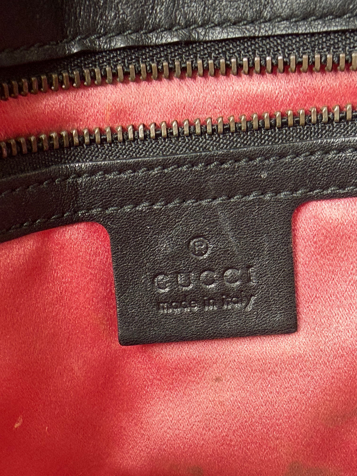 Gucci Velvet Loved Embroidered Medium GG Marmont Shoulder Bag in Black Velvet YS-11