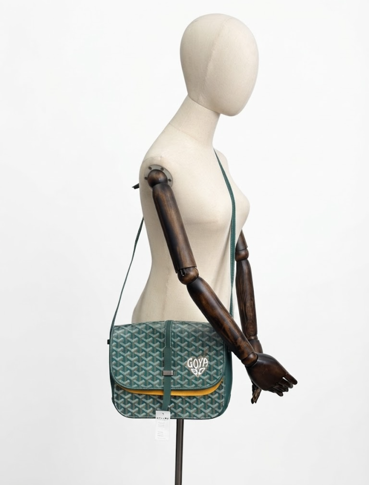 Goyard Belvedere MM Messenger Bag in Green Goyardine Coated Canvas YE-5