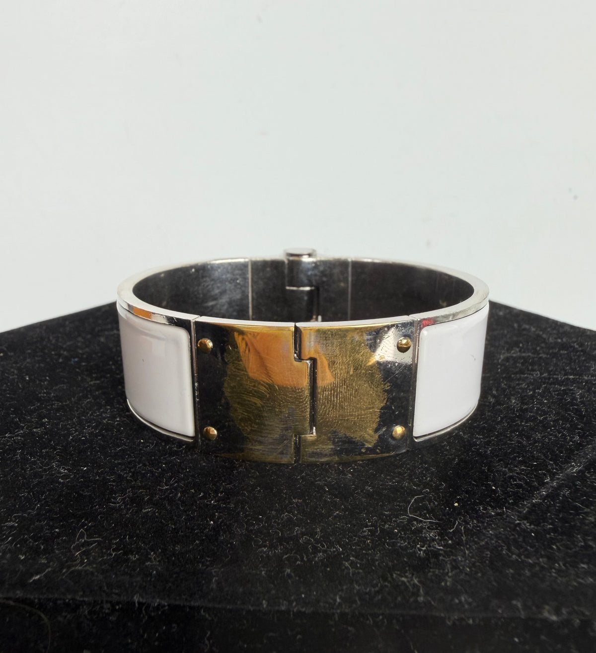 Hermes Wide Enamel Hinged Bangle Bracelet in White Enamel K1