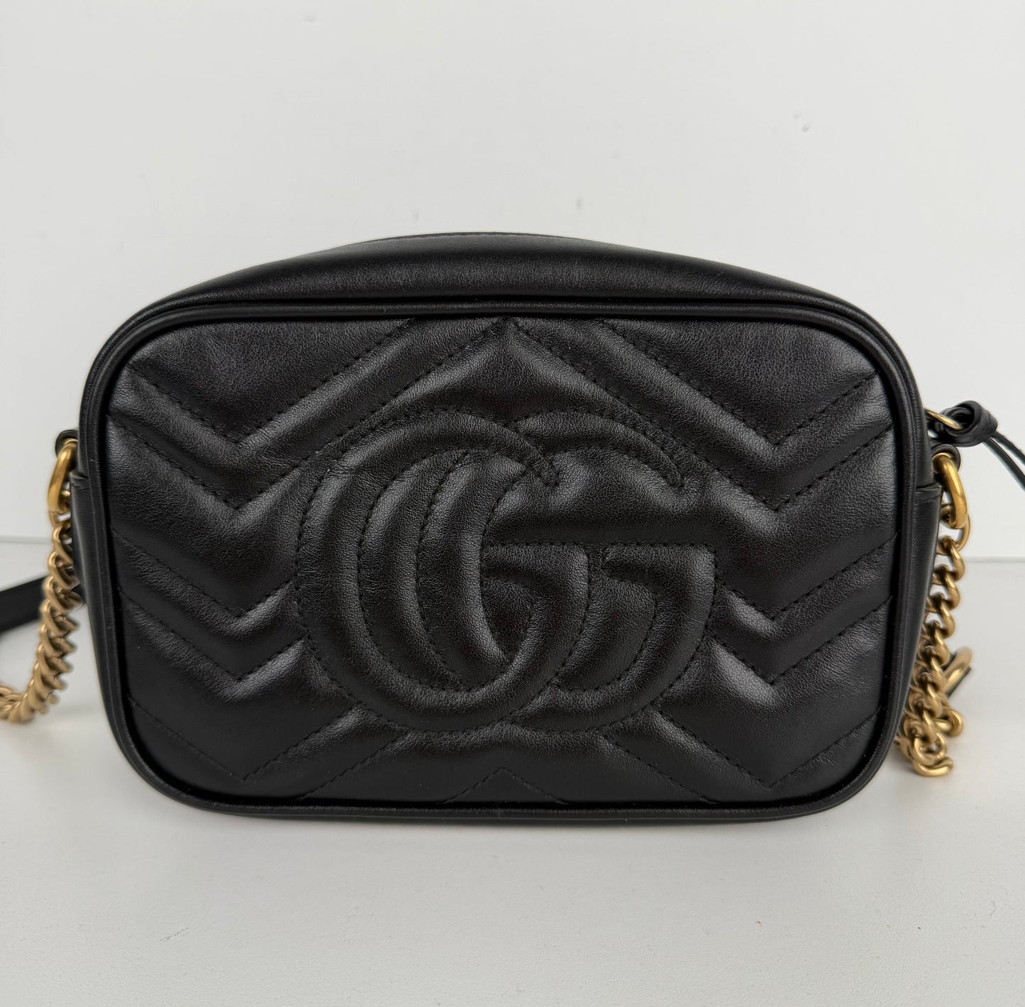 Gucci GG Marmont Mini Camera Bag in Black Chevron-Quilted Calfskin Leather S-17