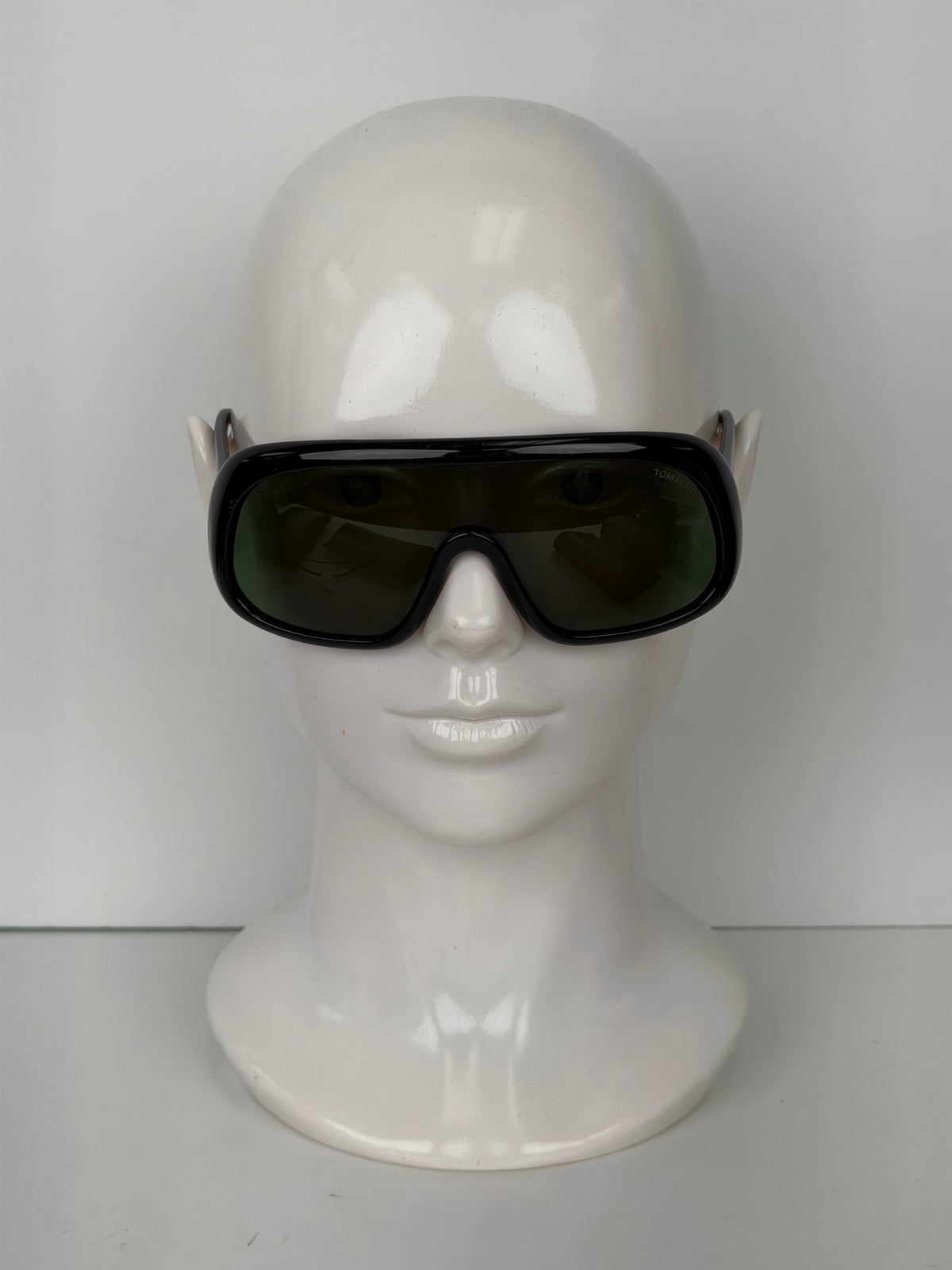 Tom Ford Sven (TF471 01N) Shield Sunglasses in Black Frame with Dark Green Lenses YK-2
