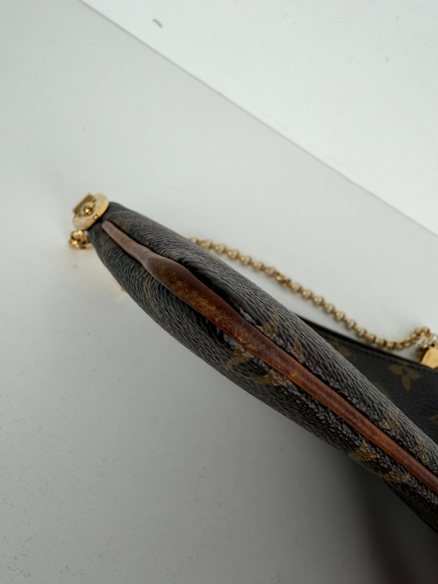 Louis Vuitton Monogram Pochette Milla Bag MM in Brown LV Monogram Canvas 2011 S-10