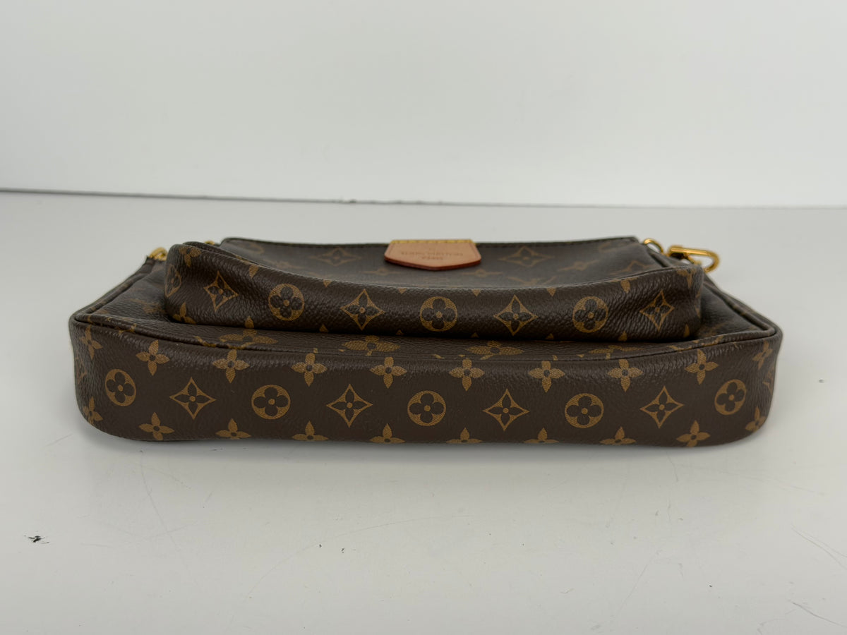 Louis Vuitton Multi Pochette Accessoires Bag in Brown LV Monogram Canvas 2019 YC-4
