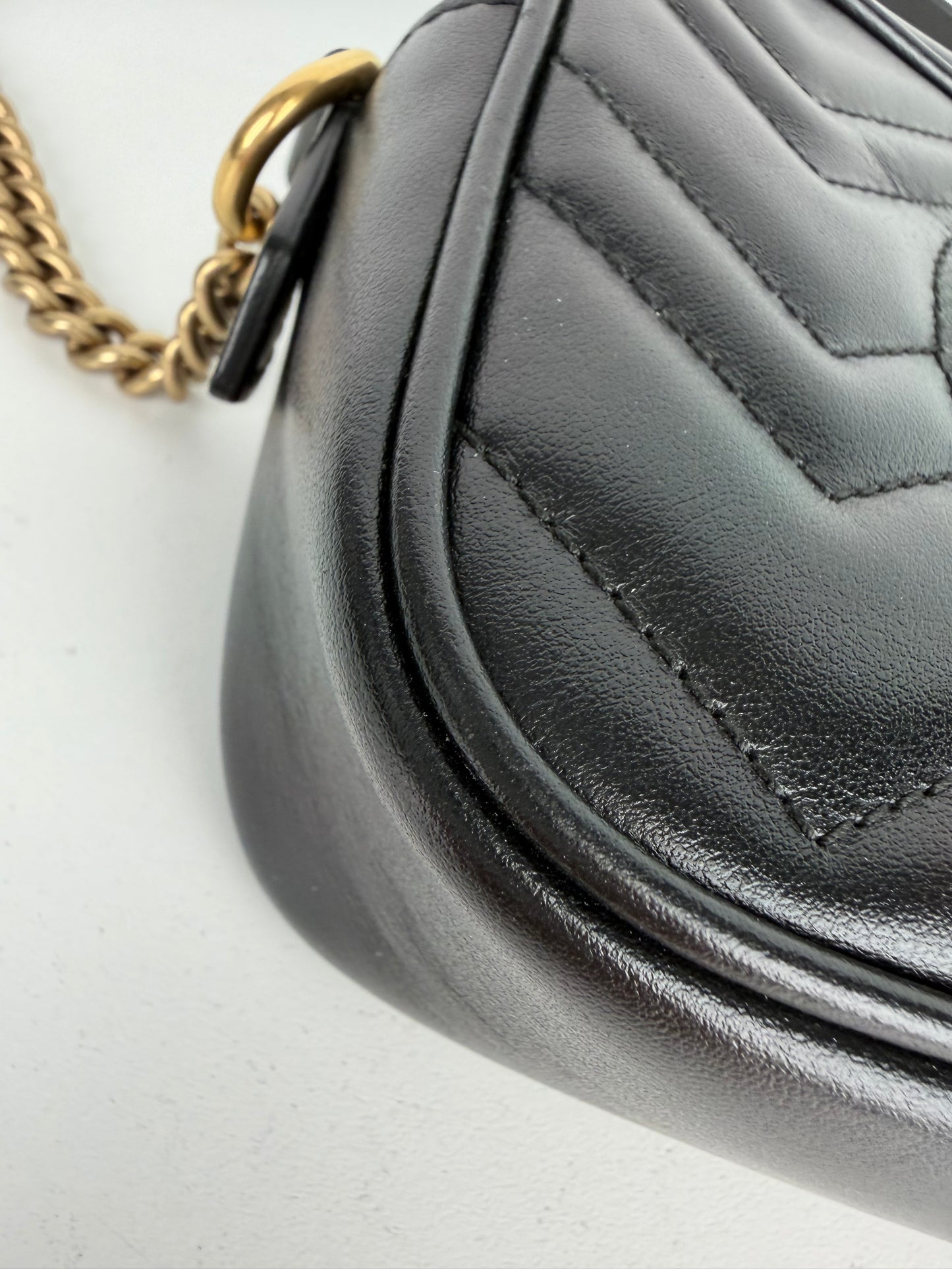 Gucci GG Marmont Mini Camera Bag in Black Chevron-Quilted Calfskin Leather S-17