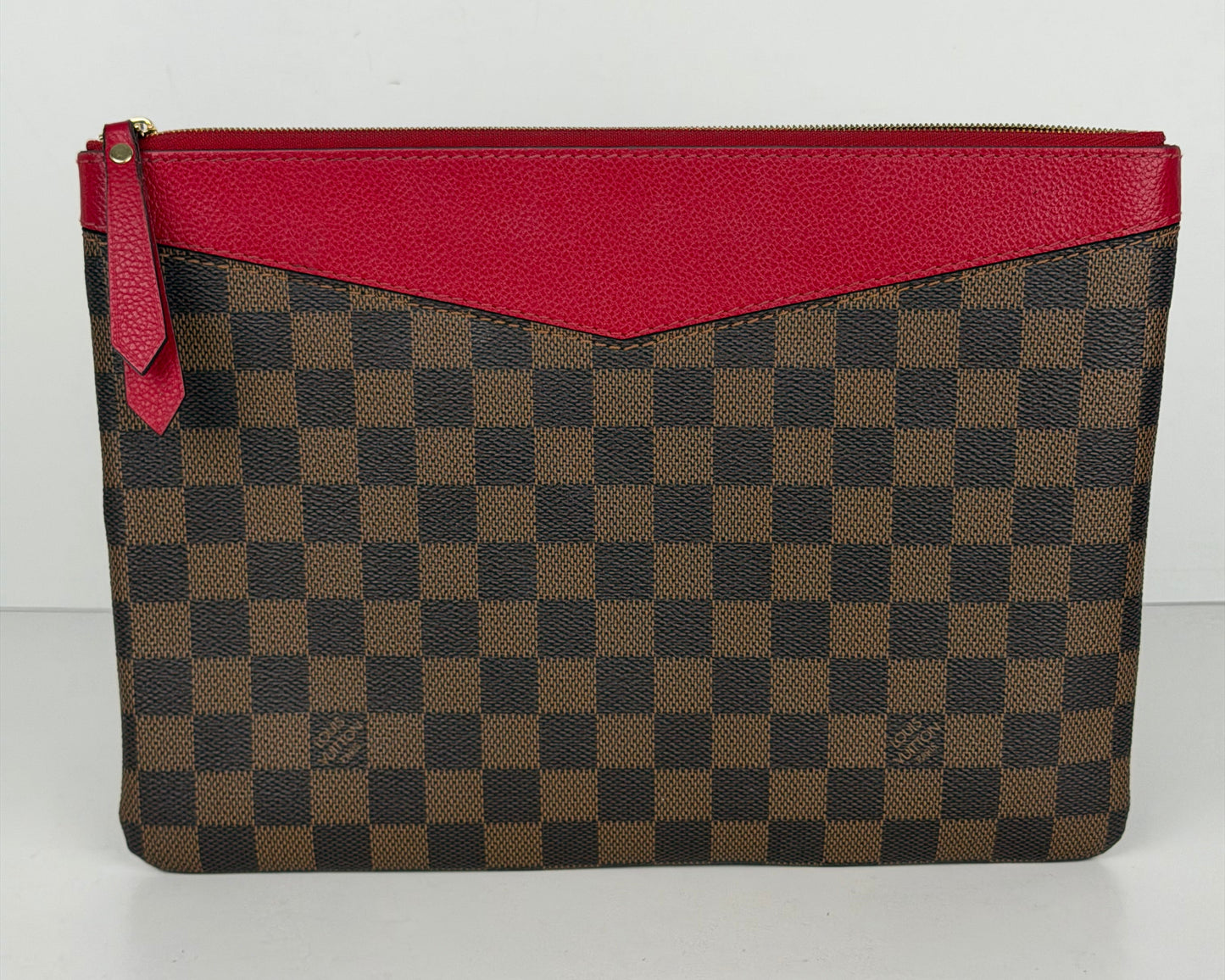 Louis Vuitton Daily Pouch in Brown Damier Ebene Coated Canvas and Red Leather 2020 YS12