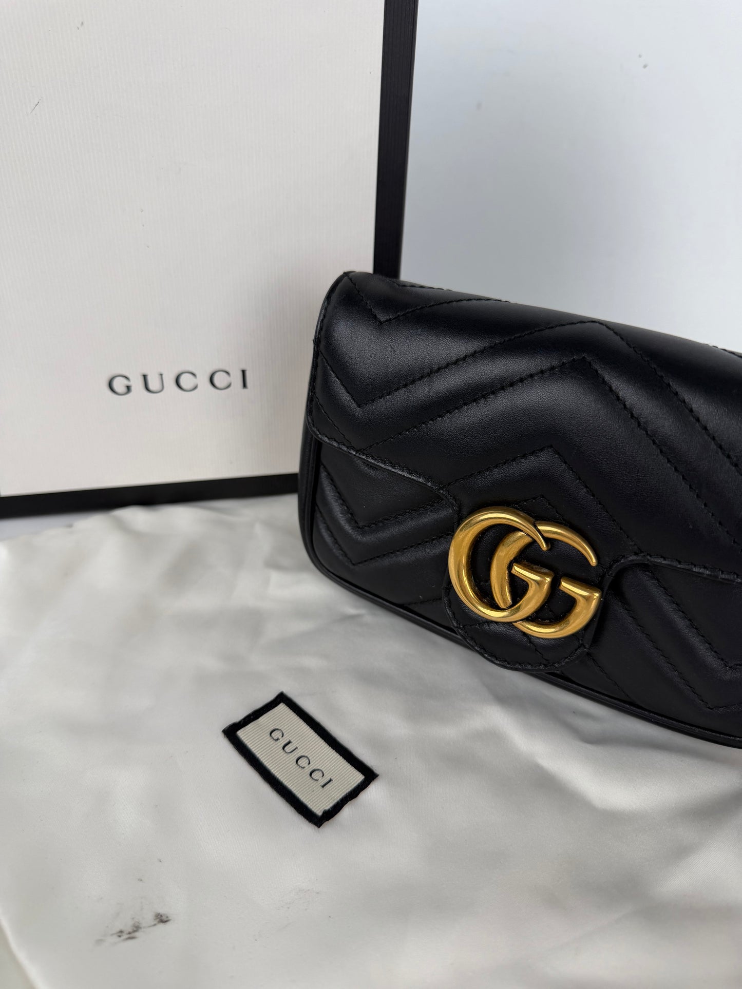 Gucci GG Marmont Matelasse Mini Bag in Black Quilted Leather S-19