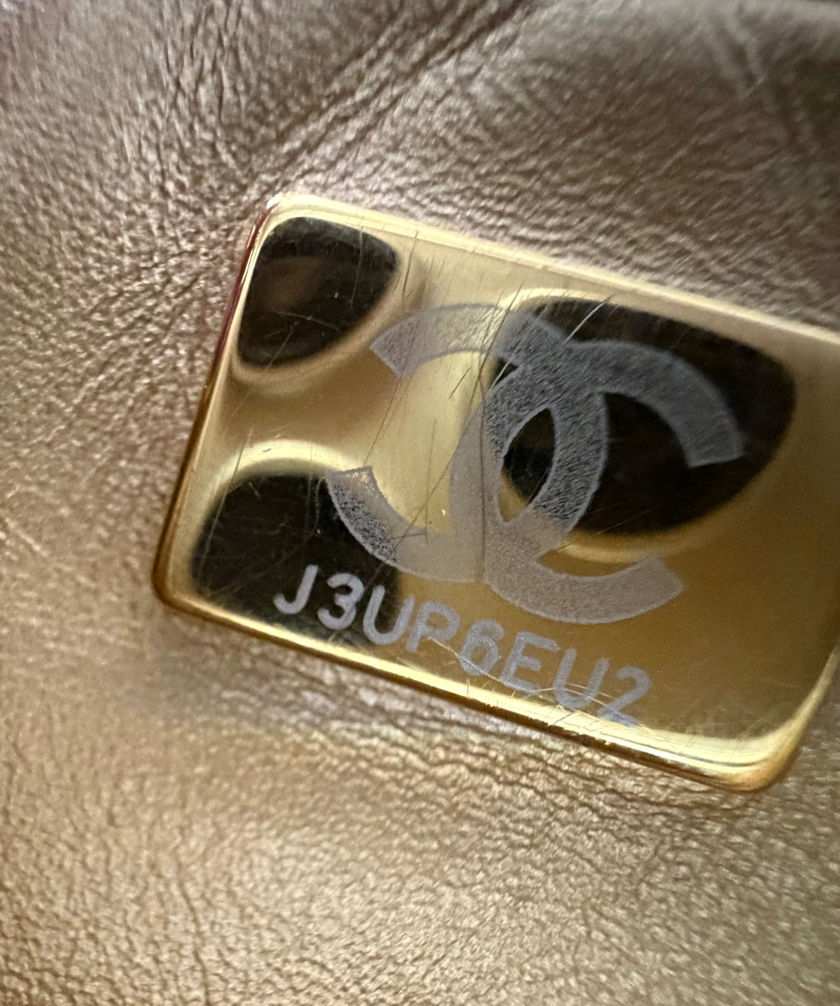 Chanel Pearl Crush Bucket Small Bag in Purple Quilted Leather Drawstring 2022 D-4