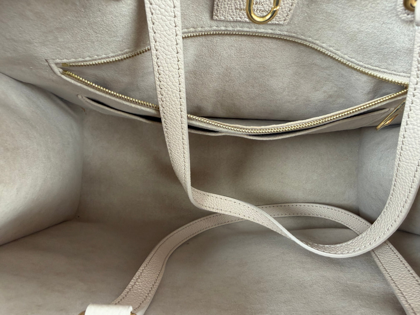 Louis Vuitton OnTheGo Spring in the City MM Tote Bag in Beige Empreinte Leather NFC C-9