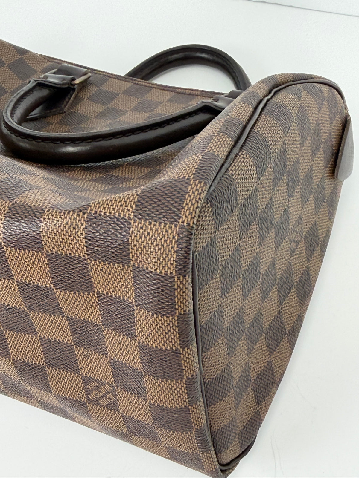 Louis Vuitton Soft Speedy 25 Handbag in Damier Ebene Coated Canvas 2008 YS-07