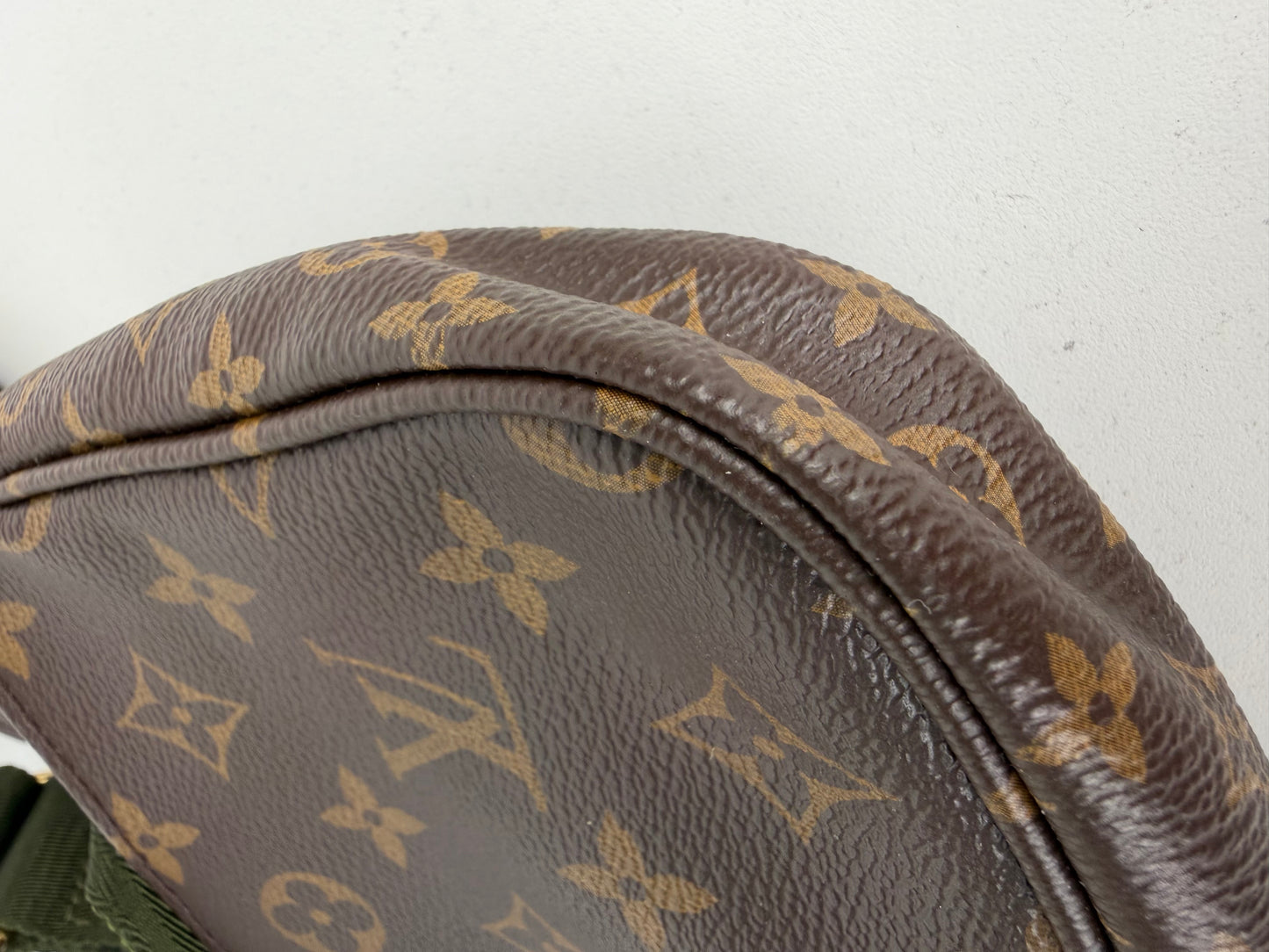 Louis Vuitton Multi Pochette Bag in Khaki & Brown LV Monogram Coated Canvas NFC C-9