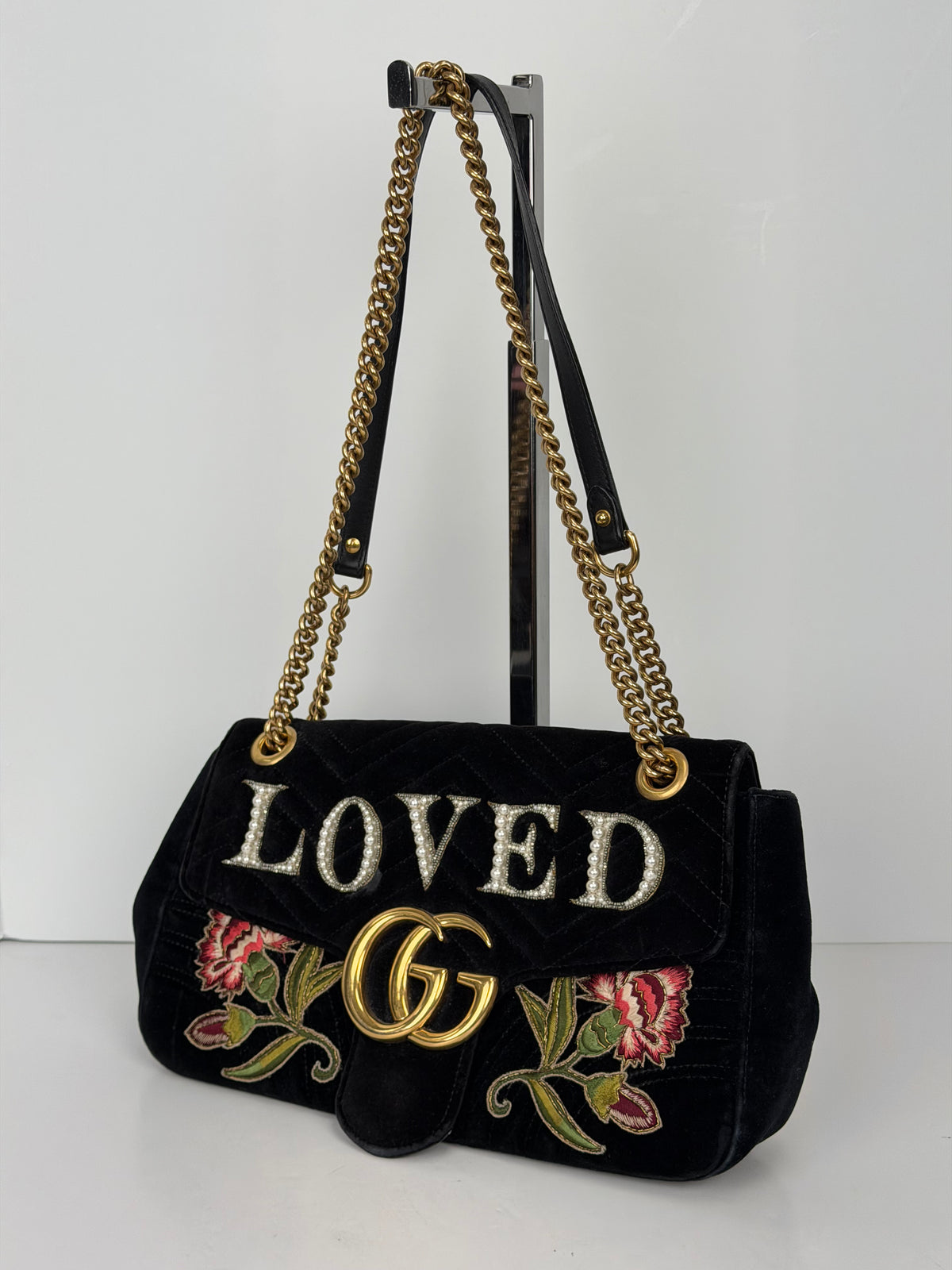 Gucci Velvet Loved Embroidered Medium GG Marmont Shoulder Bag in Black Velvet YS-11