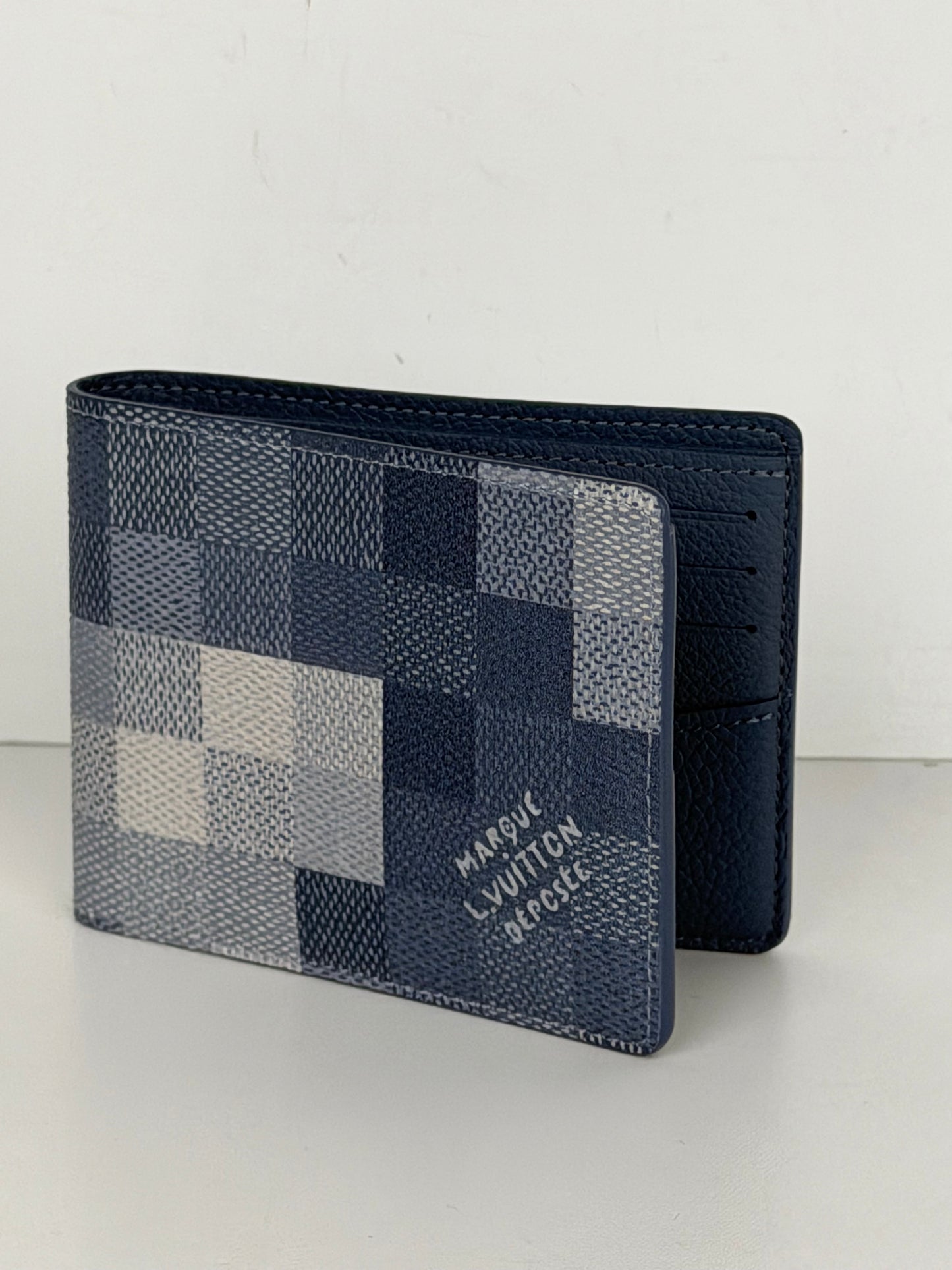 Louis Vuitton Slender Wallet NFC