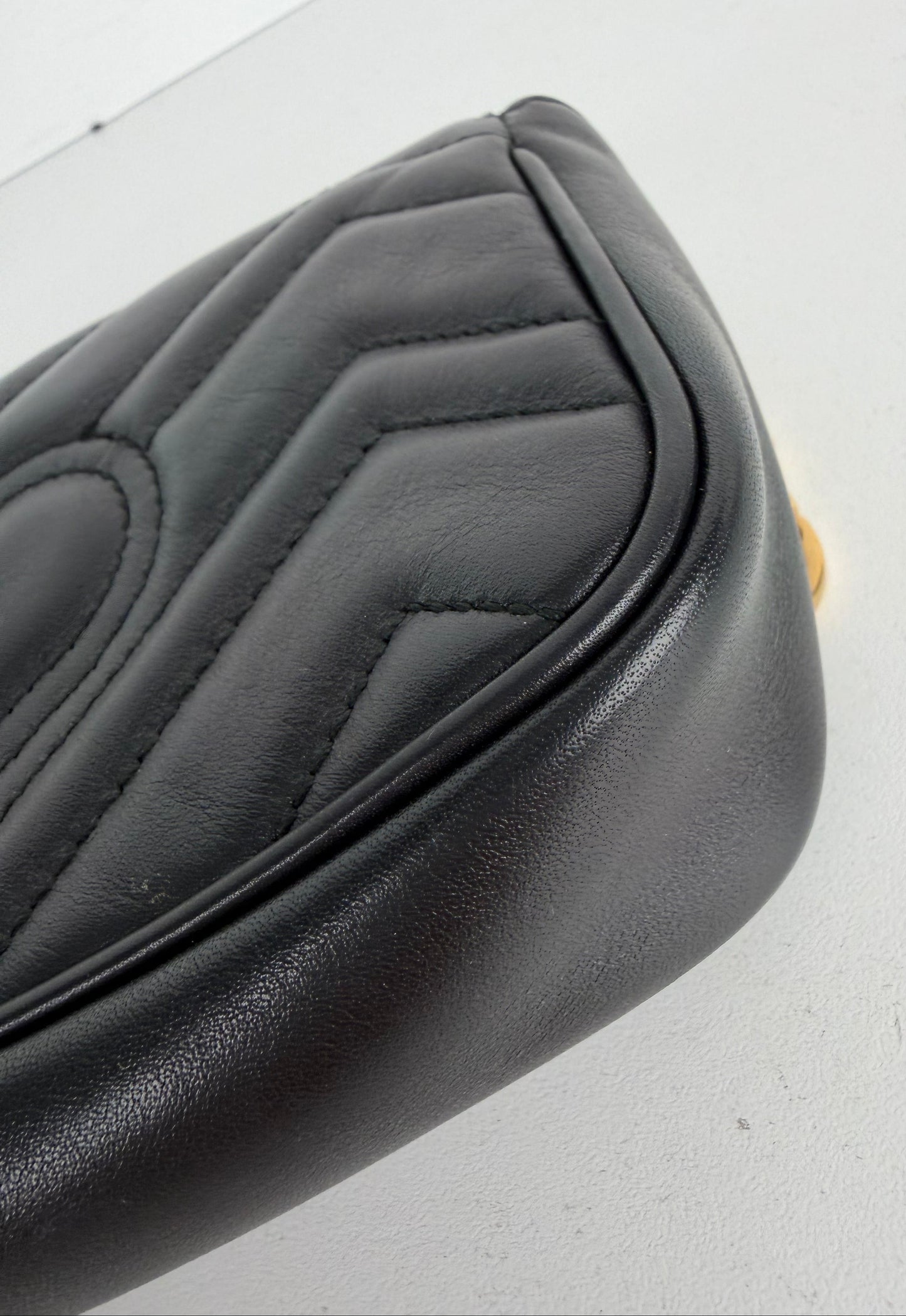 Gucci GG Marmont Matelasse Mini Bag in Black Quilted Leather S-19