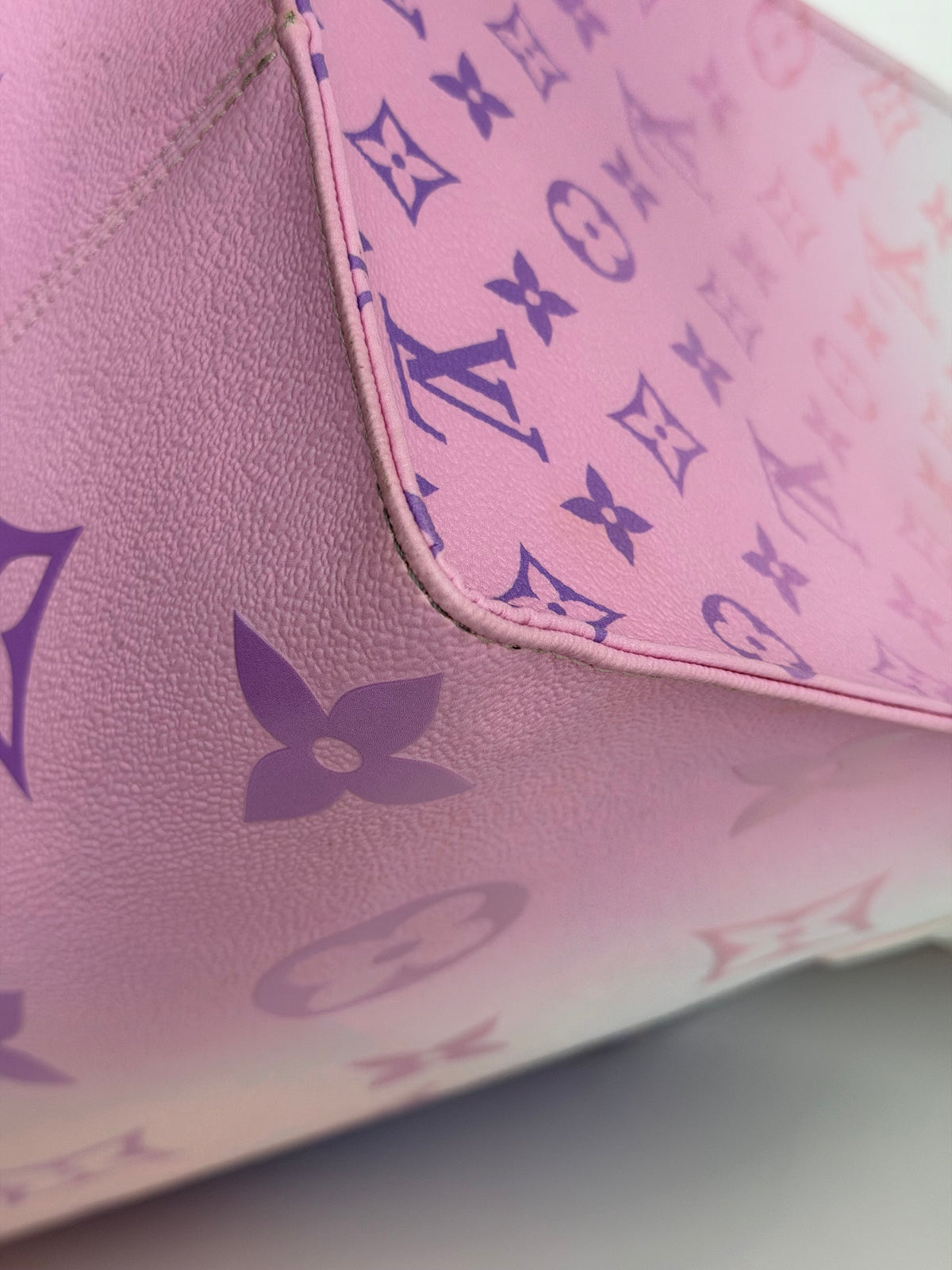 LAYAWAY Louis Vuitton OnTheGo GM Tote from the Spring in the City Sunrise Pastel Ombre Design