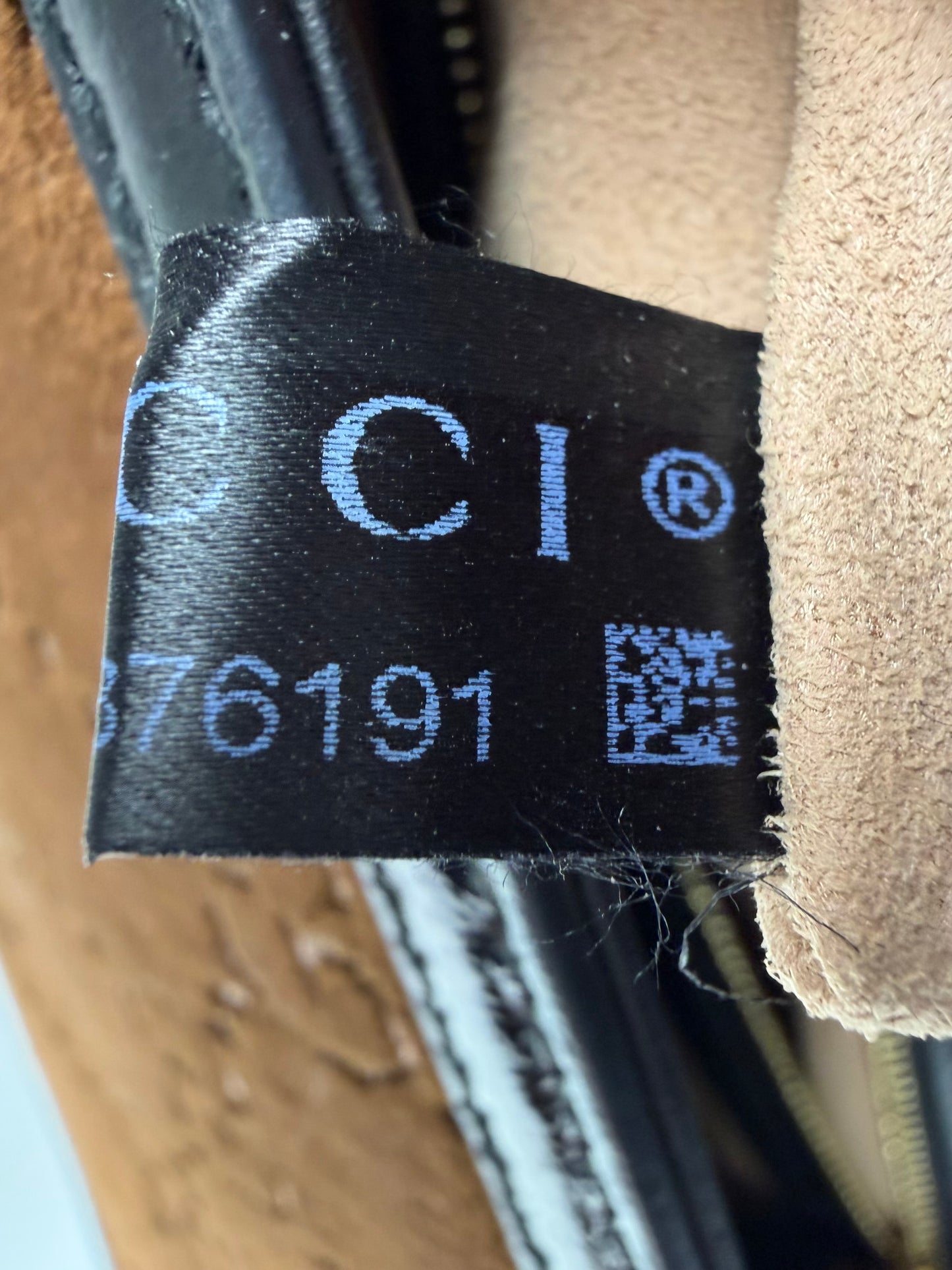 Gucci Sylvie Small Crossbody Bag in Brown GG Velvet with Web S-07