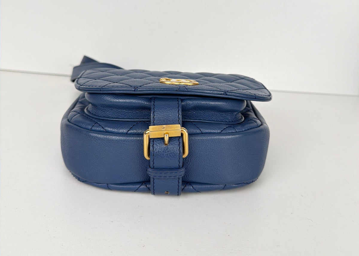 Chanel Casual Trip Small Crossbody Bag in Blue Quilted Calfskin Leather 2018-2019