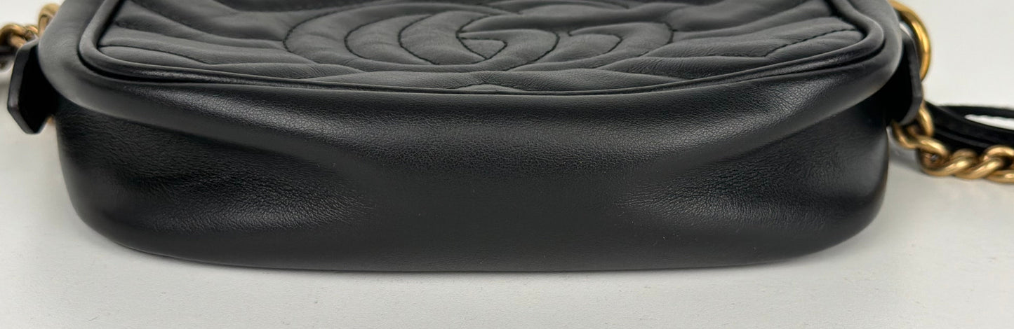 Gucci GG Marmont Mini Shoulder Bag in Black Matelasse Leather Y-06