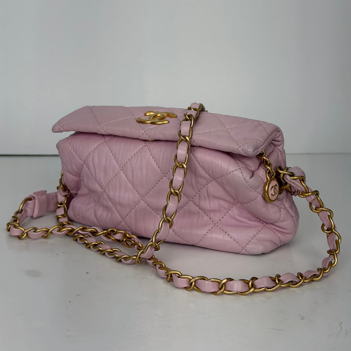Chanel Pink Quilted Crumpled Lambskin Leather Small CC Links Shoulder Bag 2021 YC3