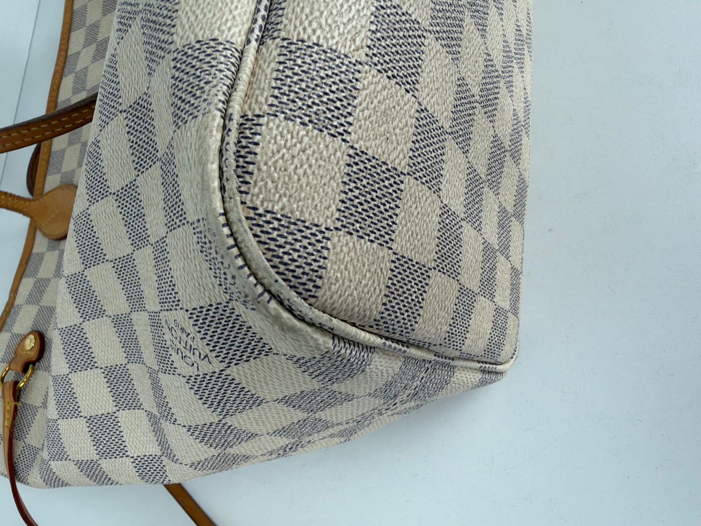 Louis Vuitton Neverfull Tote Bag MM in Damier Azur Coated Canvas 2017 YS